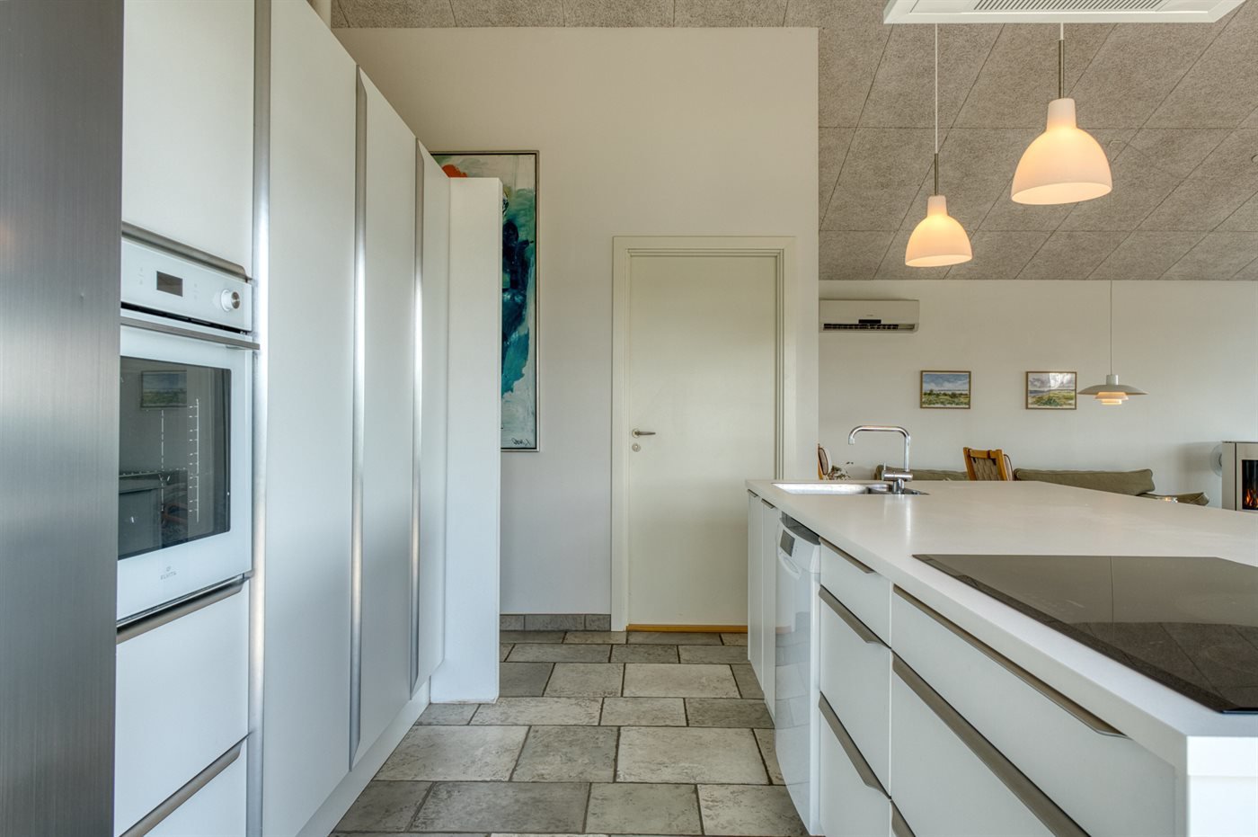 Fremhævet  billede i fuldskærmstilstand. Billede af Lyby Strandvej 1A, Lyby Strand, 7870 Roslev