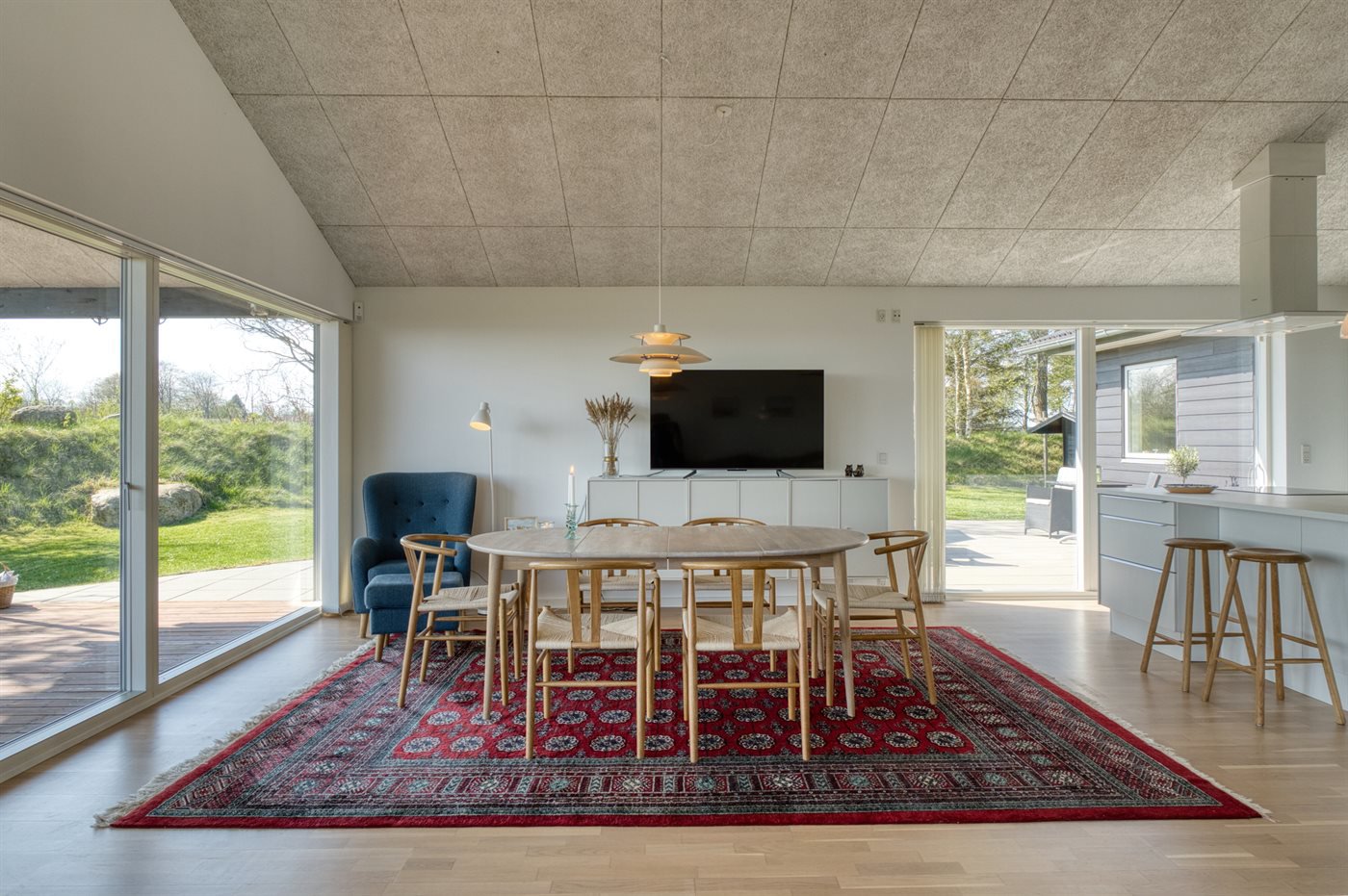 Fremhævet  billede i fuldskærmstilstand. Billede af Lyby Strandvej 1A, Lyby Strand, 7870 Roslev