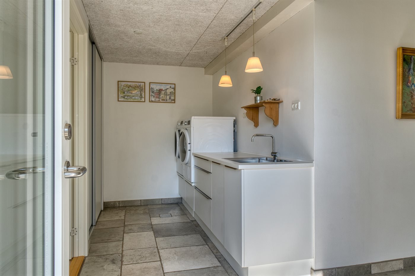 Fremhævet  billede i fuldskærmstilstand. Billede af Lyby Strandvej 1A, Lyby Strand, 7870 Roslev