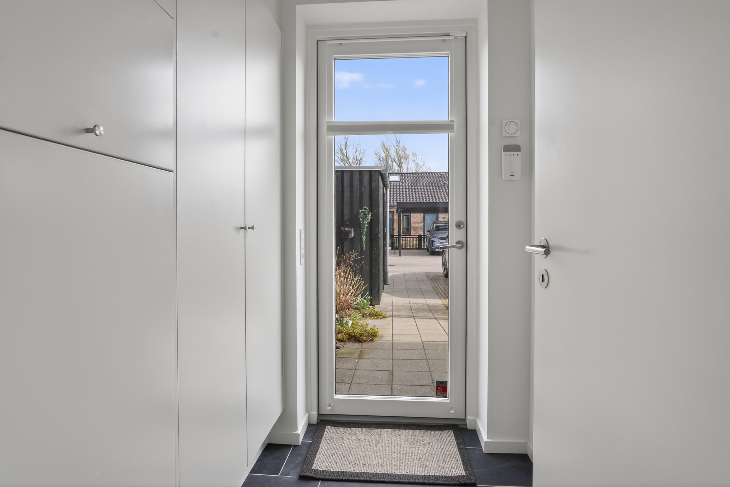 Fremhævet entré billede i fuldskærmstilstand. Billede af Cirkelbuen 95, 3400 Hillerød