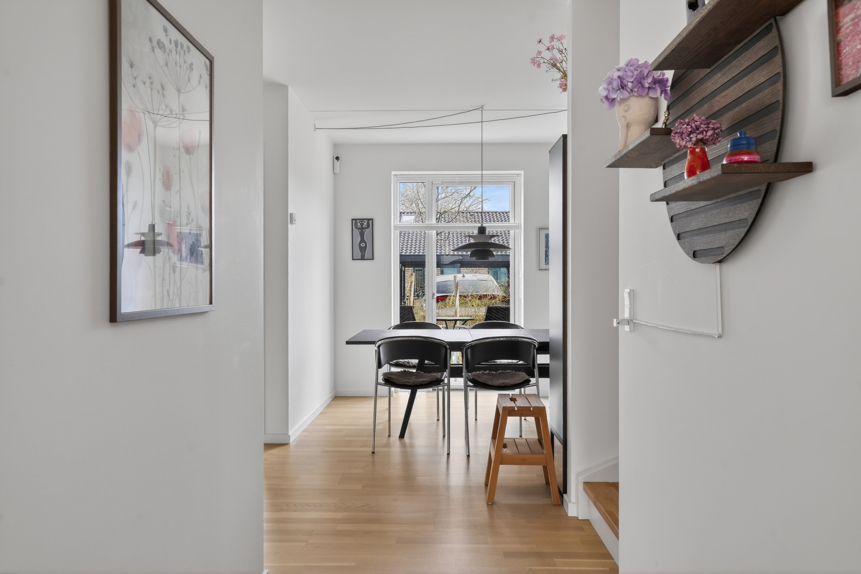 Fremhævet spisestue billede i fuldskærmstilstand. Billede af Cirkelbuen 95, 3400 Hillerød