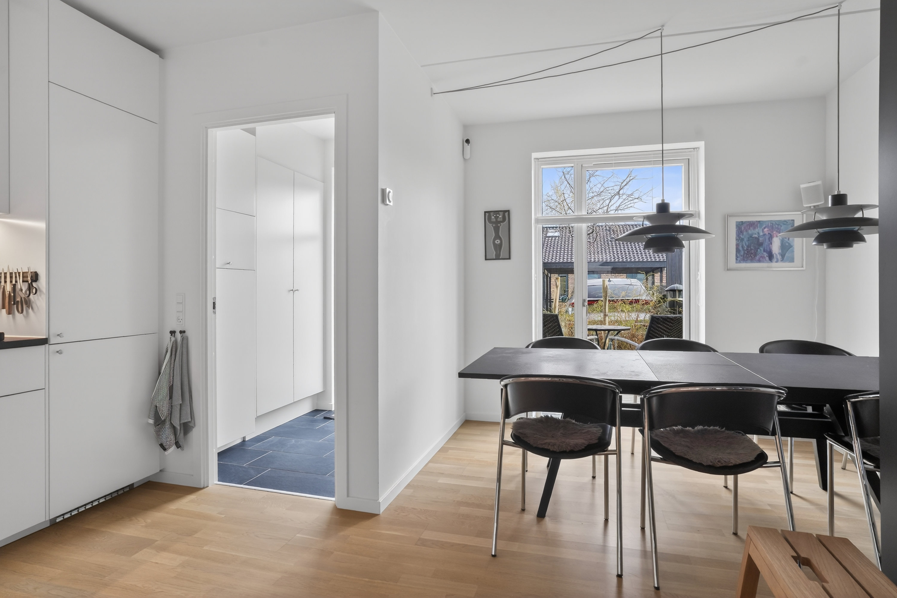 Miniaturebillede 1: spisestue. Billede af Cirkelbuen 95, 3400 Hillerød