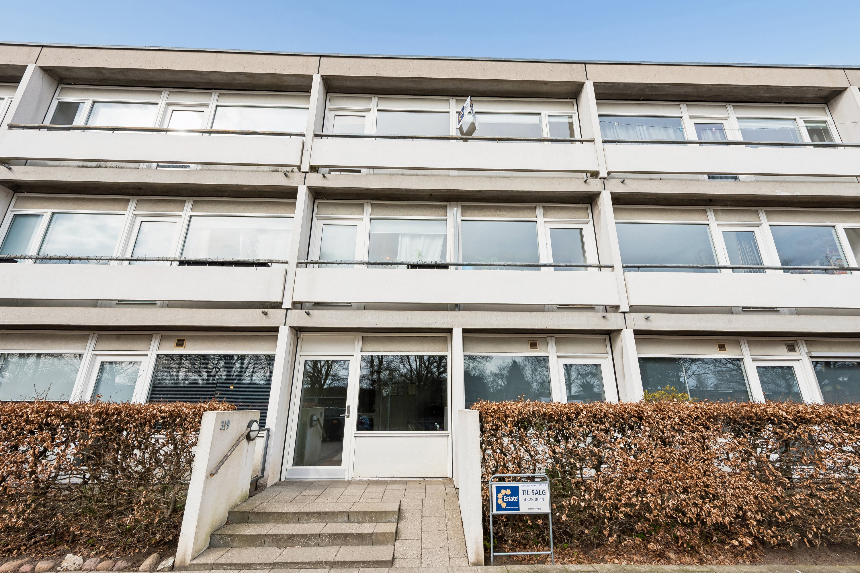 Fremhævet andet billede i fuldskærmstilstand. Billede af Eremitageparken 319, 2. b., 2800 Kongens Lyngby