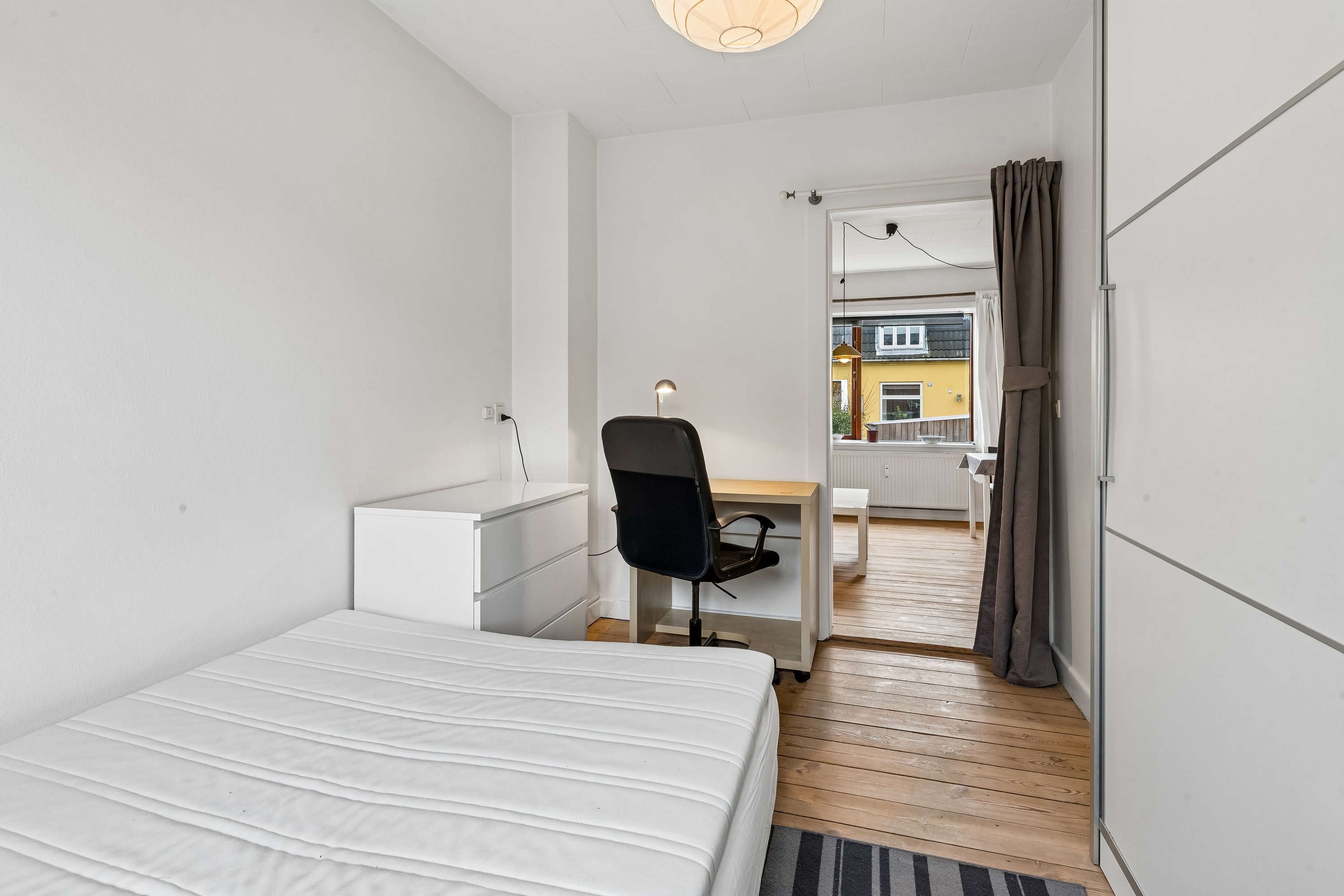 Fremhævet værelse billede i fuldskærmstilstand. Billede af Selma Lagerløfs Alle 7, st.. th., 2860 Søborg