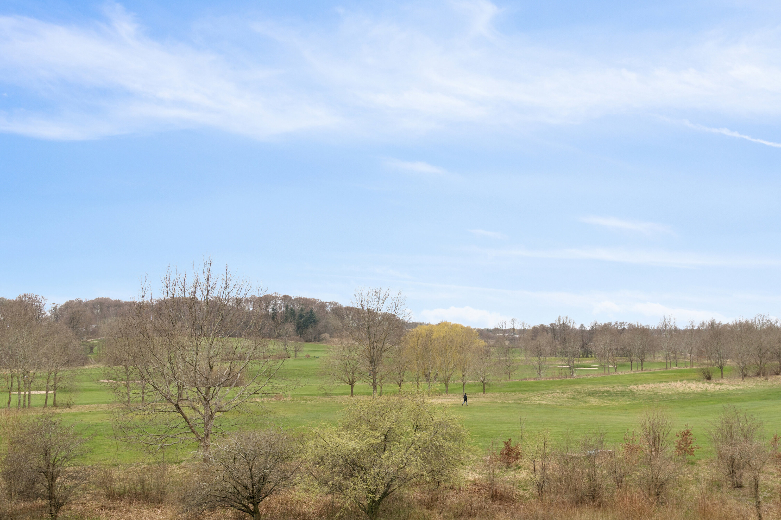 Fremhævet udendørs billede i fuldskærmstilstand. Billede af Mikkelborg Park 9, 3. tv., 2970 Hørsholm