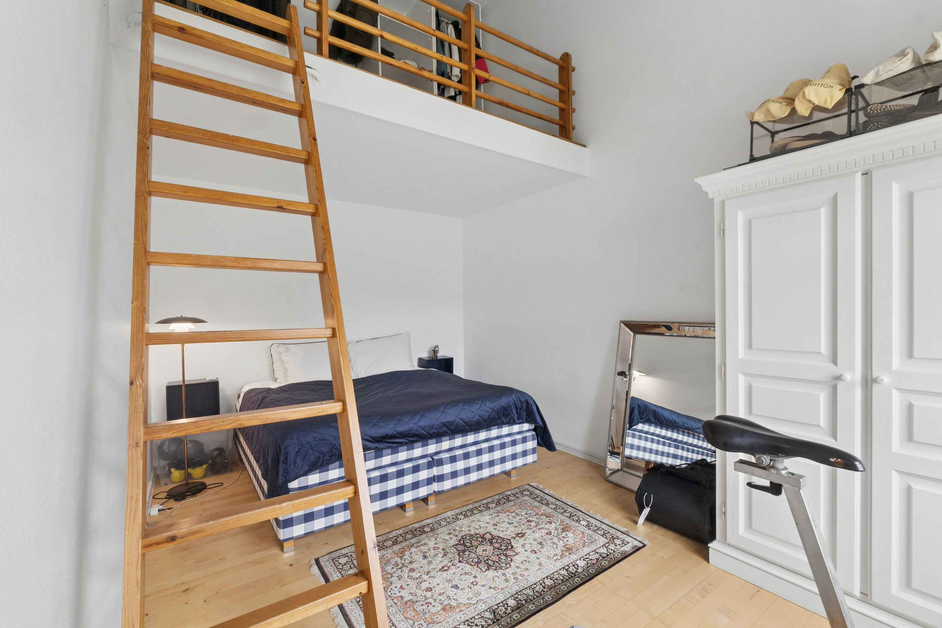 Fremhævet soveværelse billede i fuldskærmstilstand. Billede af Mikkelborg Park 9, 3. tv., 2970 Hørsholm