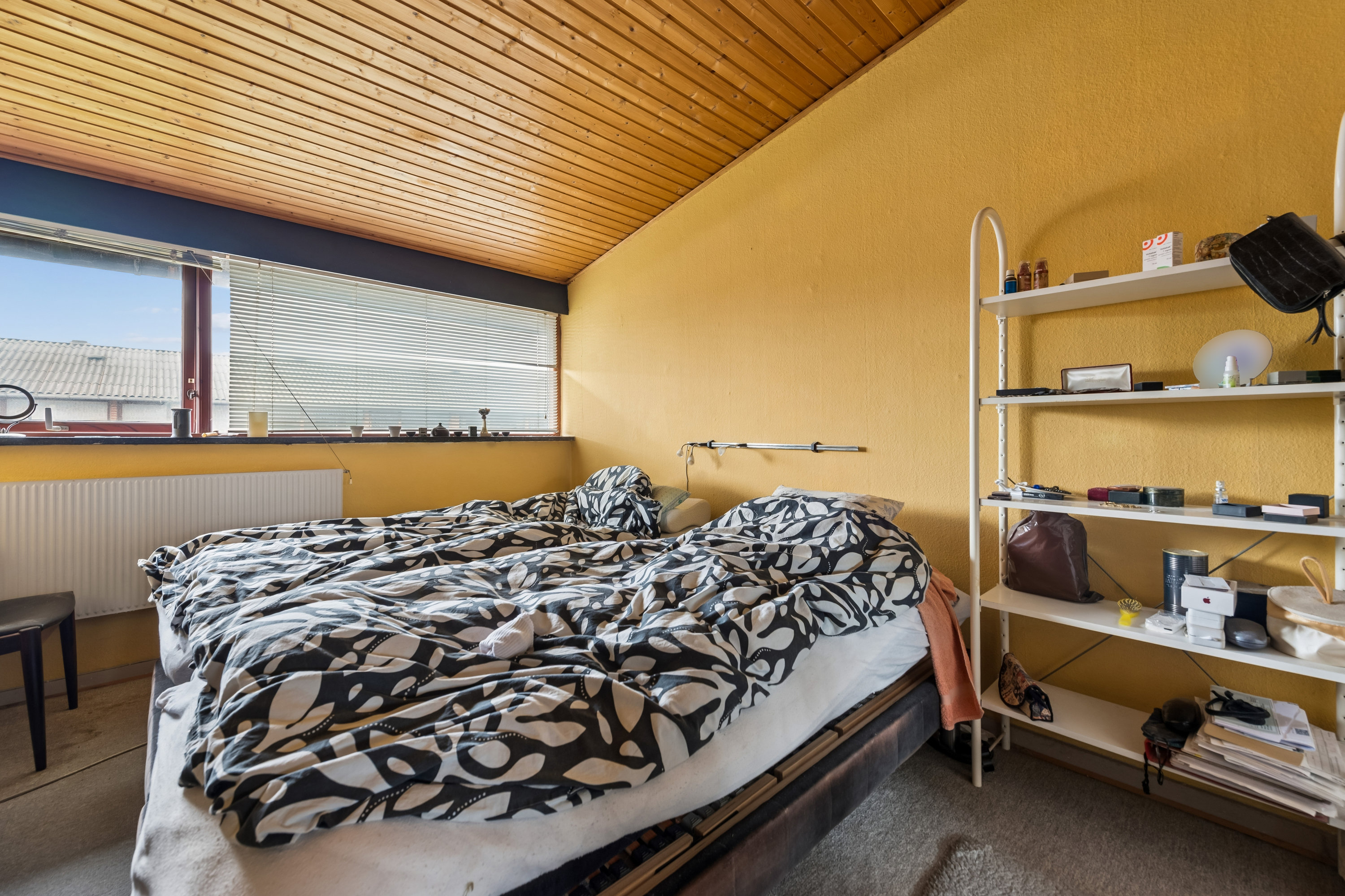 Fremhævet værelse billede i fuldskærmstilstand. Billede af Sankt Mikkels Alle 43, 2630 Taastrup