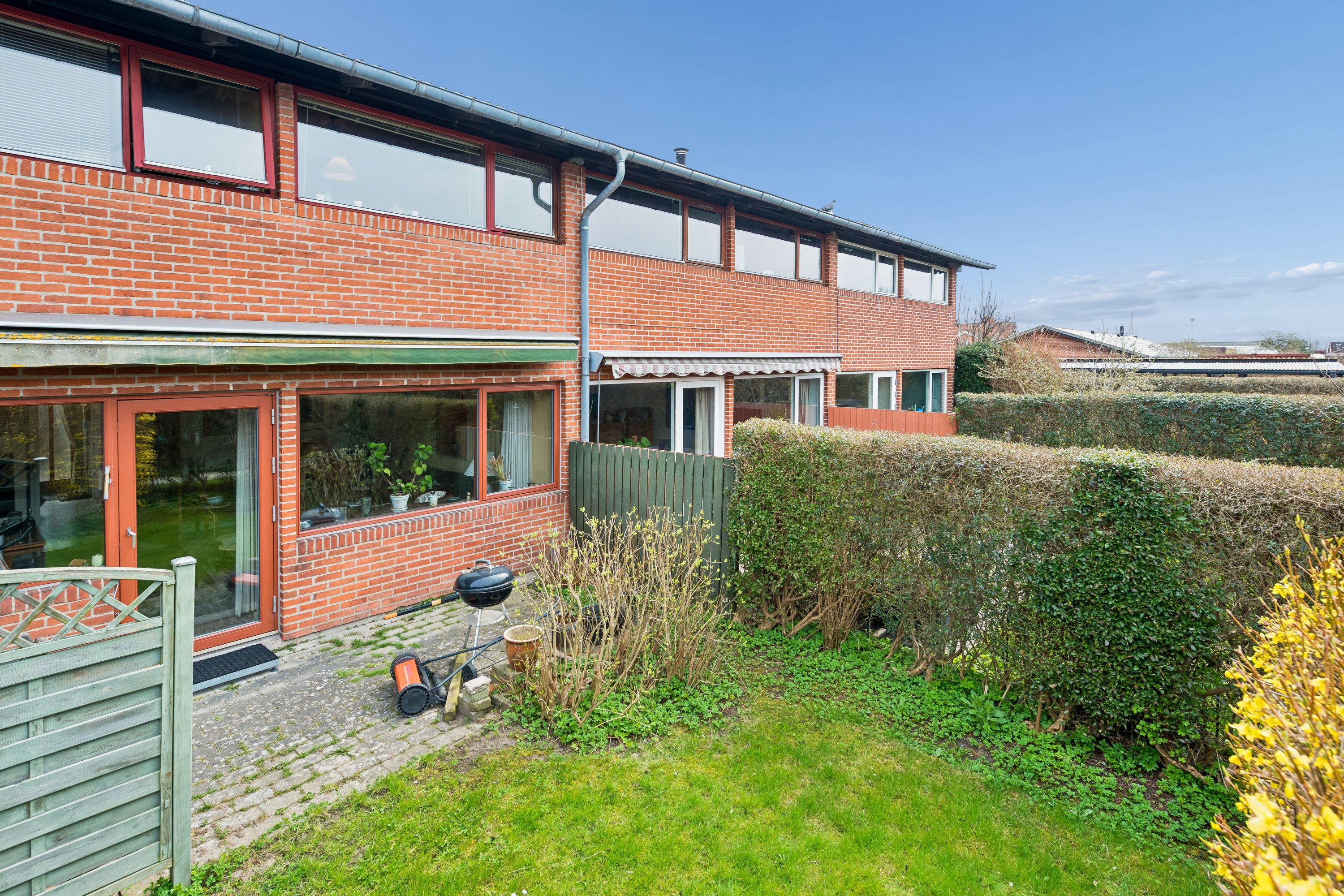 Fremhævet andet billede i fuldskærmstilstand. Billede af Sankt Mikkels Alle 43, 2630 Taastrup