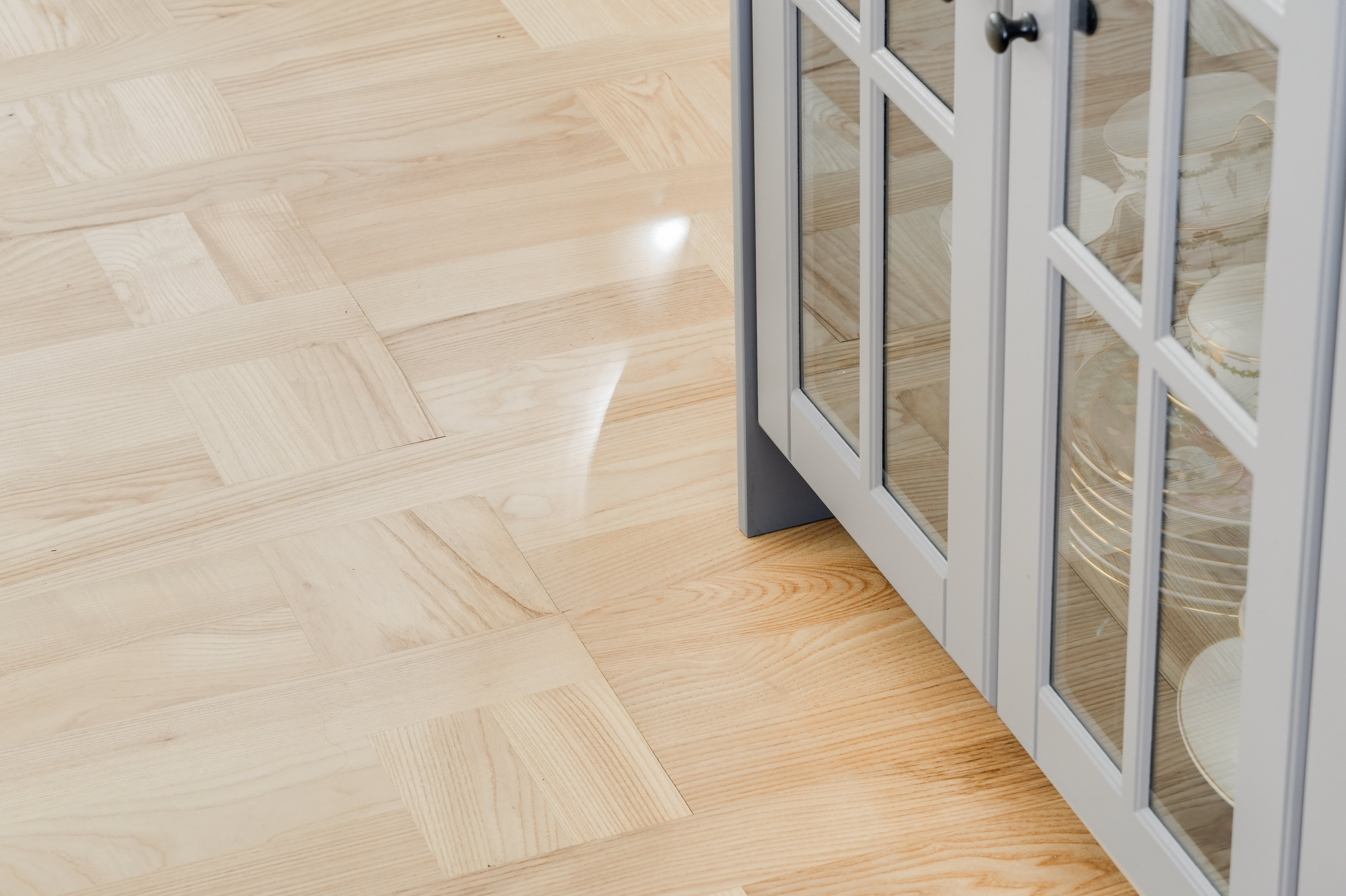 Fremhævet trappe billede i fuldskærmstilstand. Billede af Pilegårds Vænge 28, 2635 Ishøj