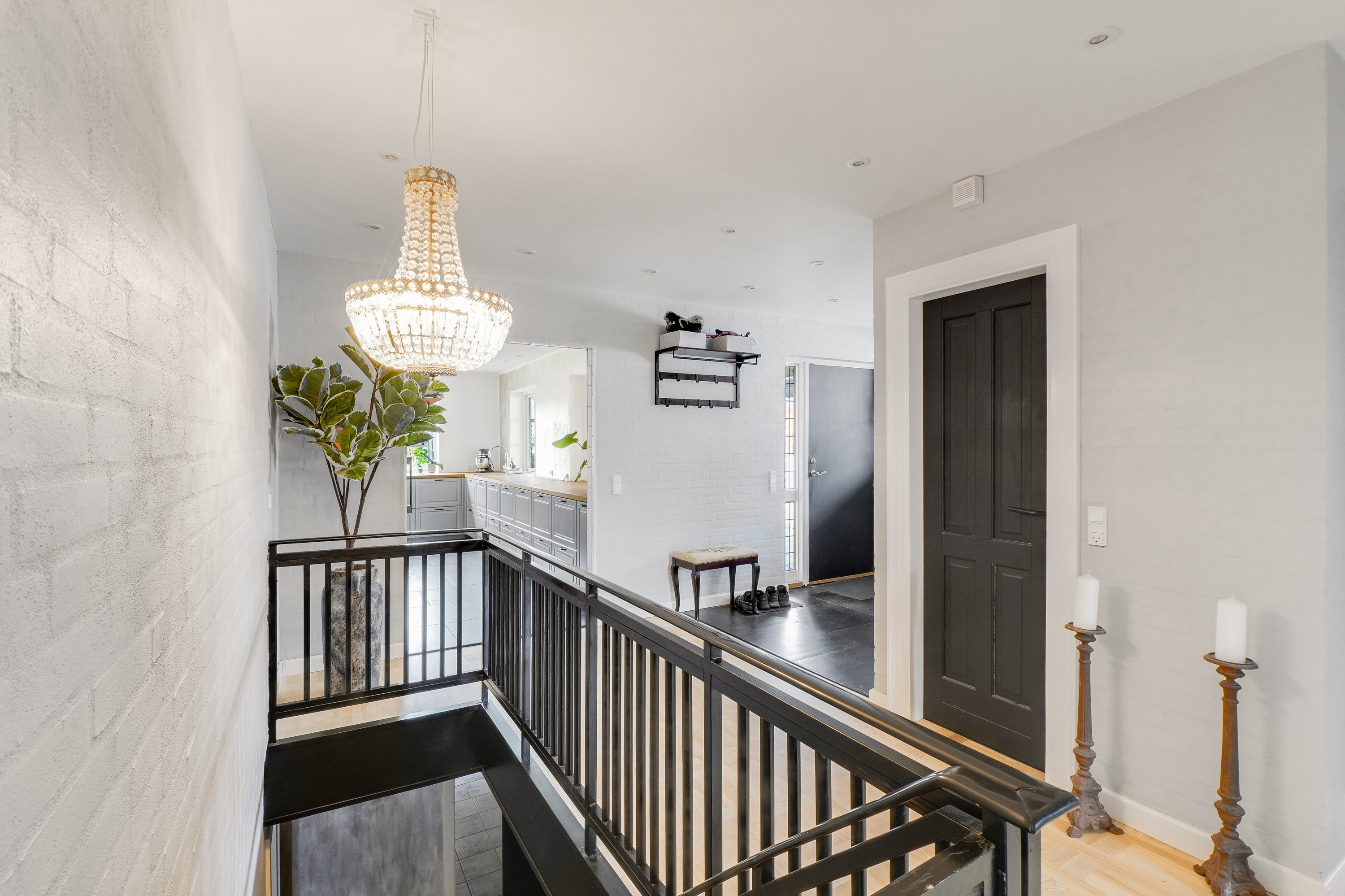 Fremhævet gang billede i fuldskærmstilstand. Billede af Pilegårds Vænge 28, 2635 Ishøj