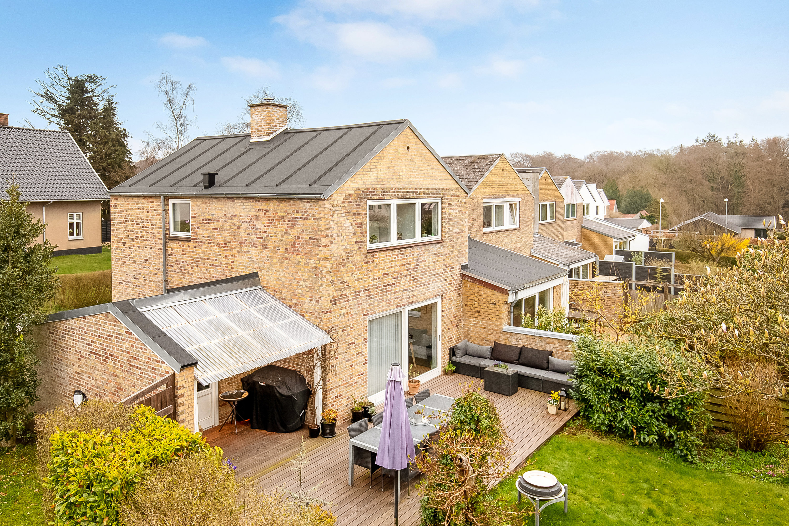 Miniaturebillede 1: mastefoto. Billede af Magnoliavej 13, 7100 Vejle