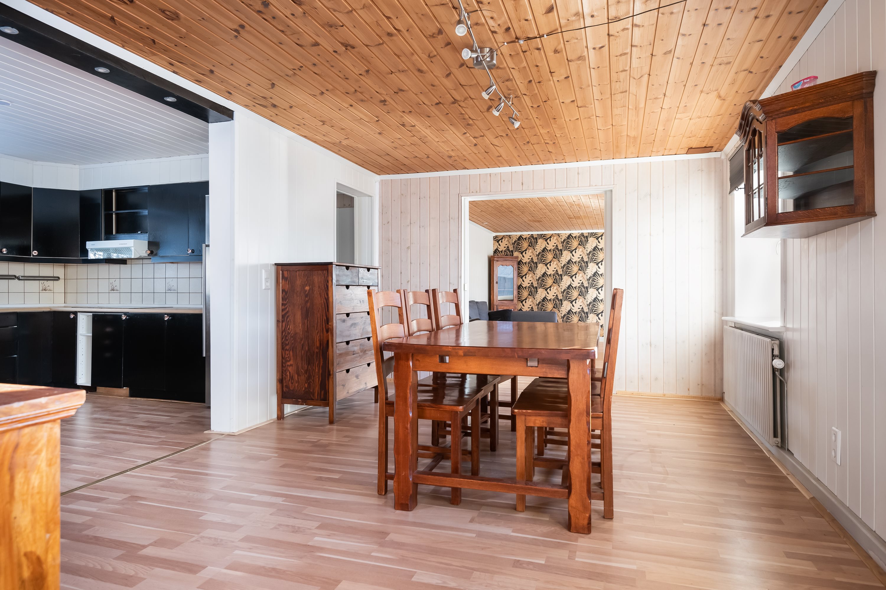 Fremhævet andet billede i fuldskærmstilstand. Billede af Tårsvej 12, 9740 Jerslev J