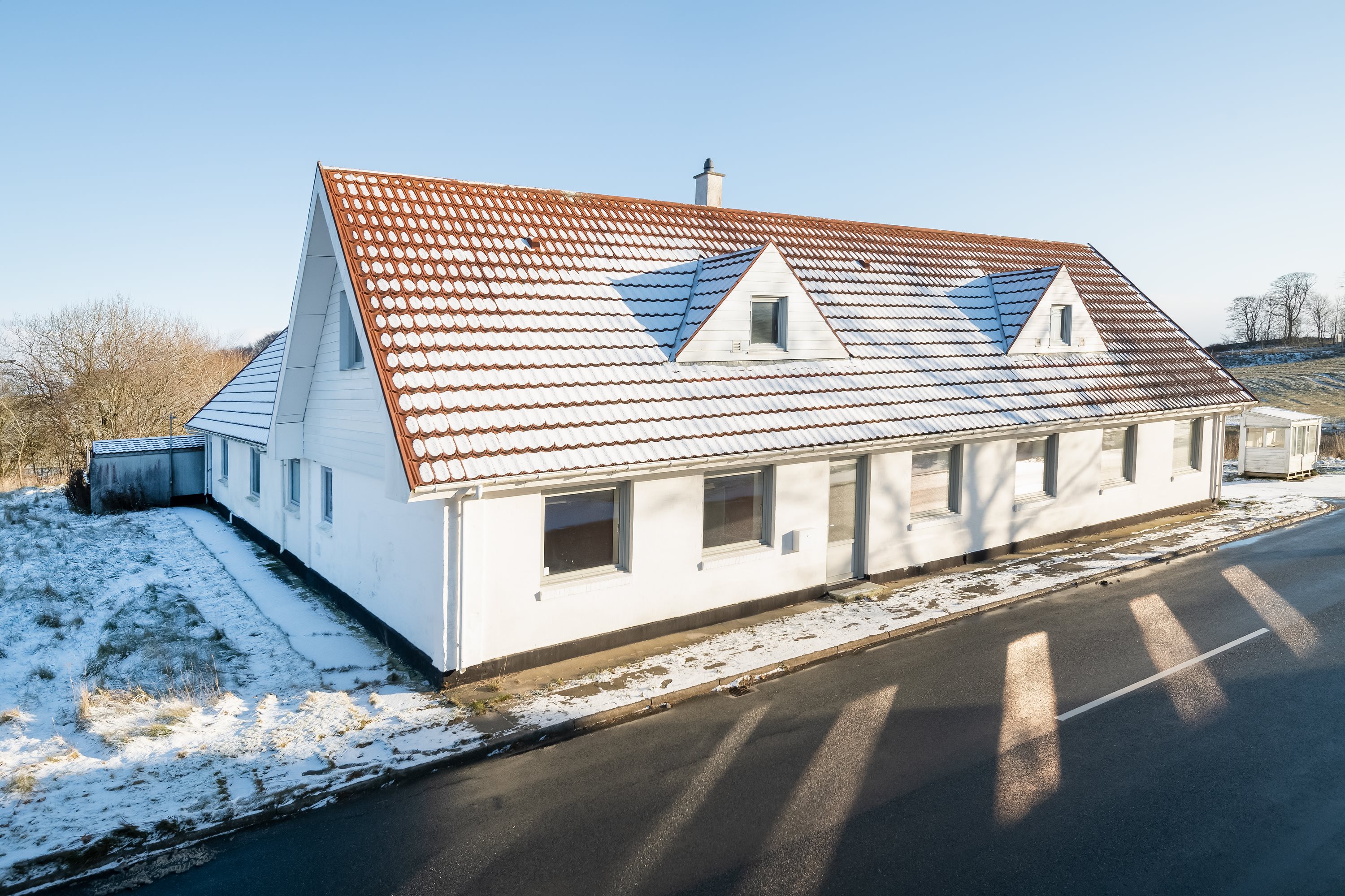 Fremhævet andet billede i fuldskærmstilstand. Billede af Tårsvej 12, 9740 Jerslev J