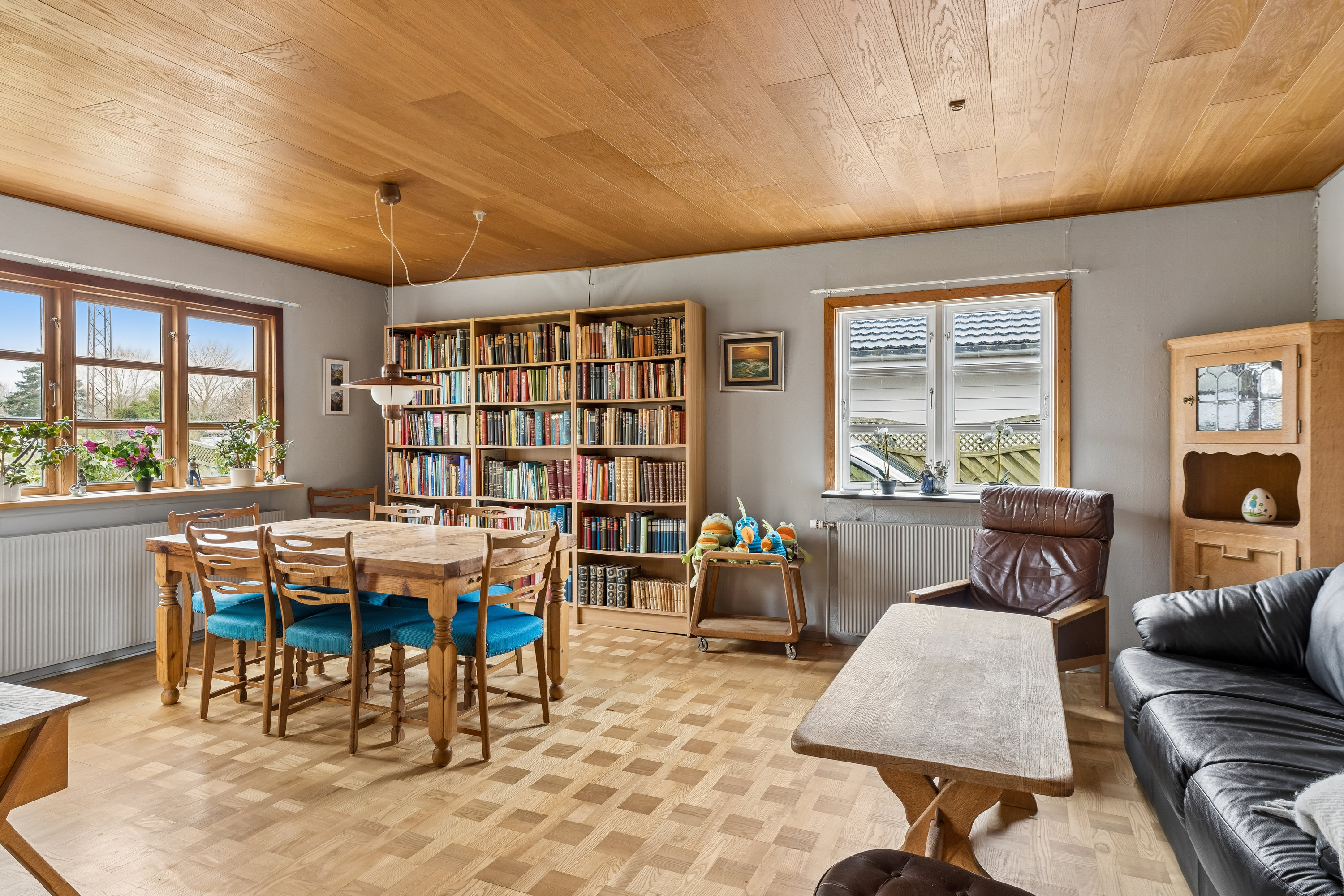 Fremhævet stue billede i fuldskærmstilstand. Billede af Stærevænget 11, 6310 Broager