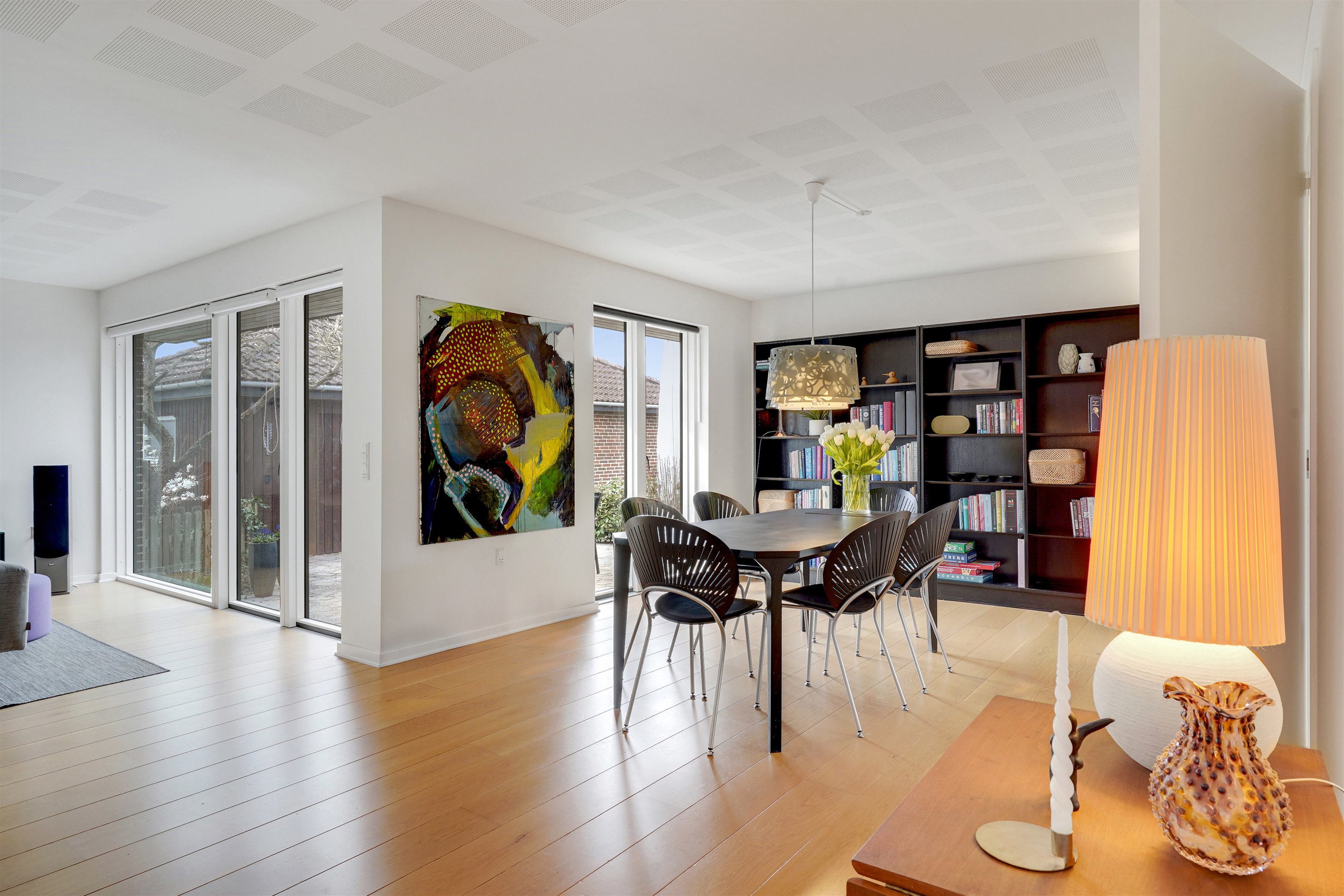 Fremhævet spisestue billede i fuldskærmstilstand. Billede af Skovbakken 31, 6715 Esbjerg N