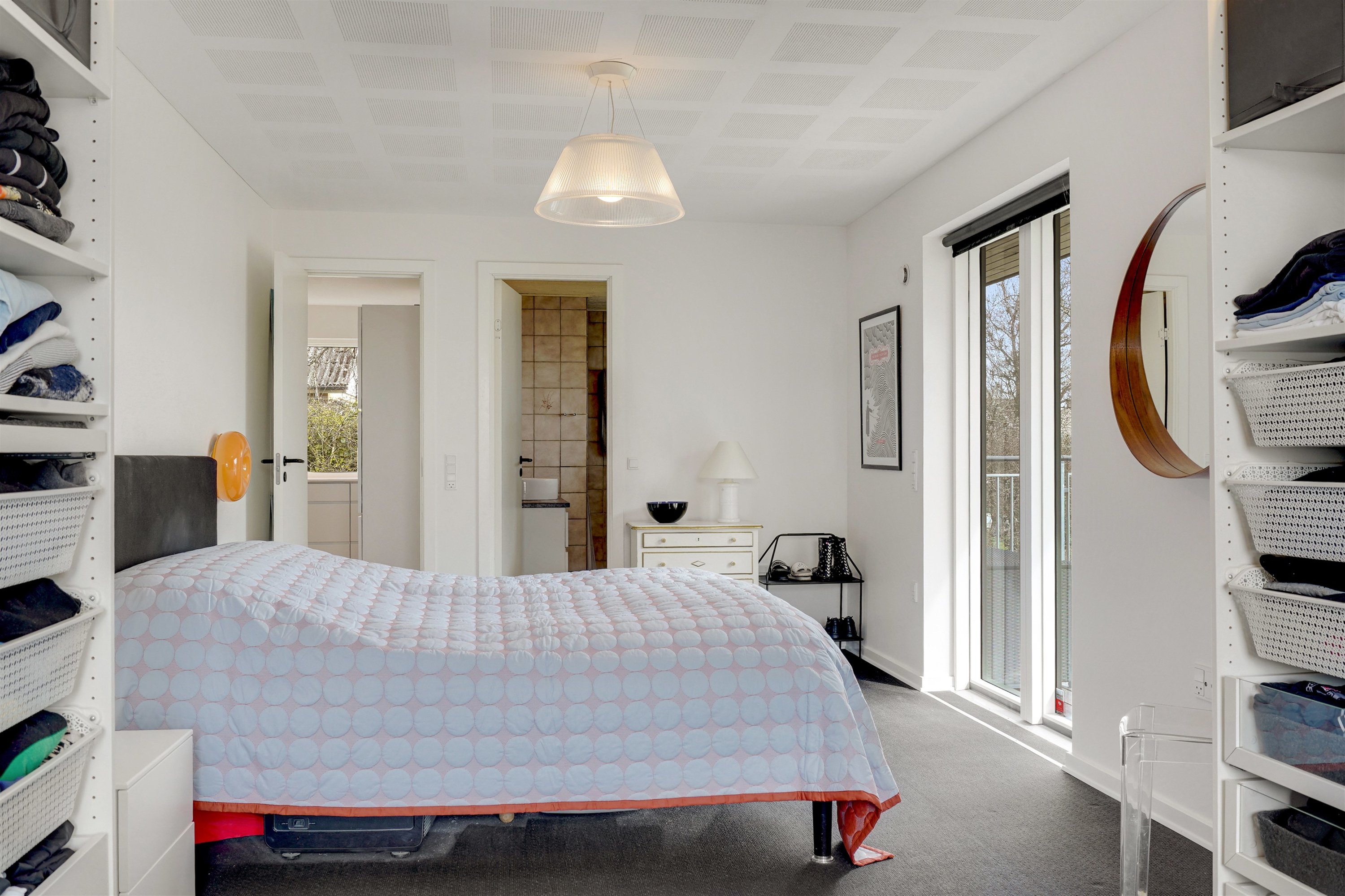 Fremhævet soveværelse billede i fuldskærmstilstand. Billede af Skovbakken 31, 6715 Esbjerg N