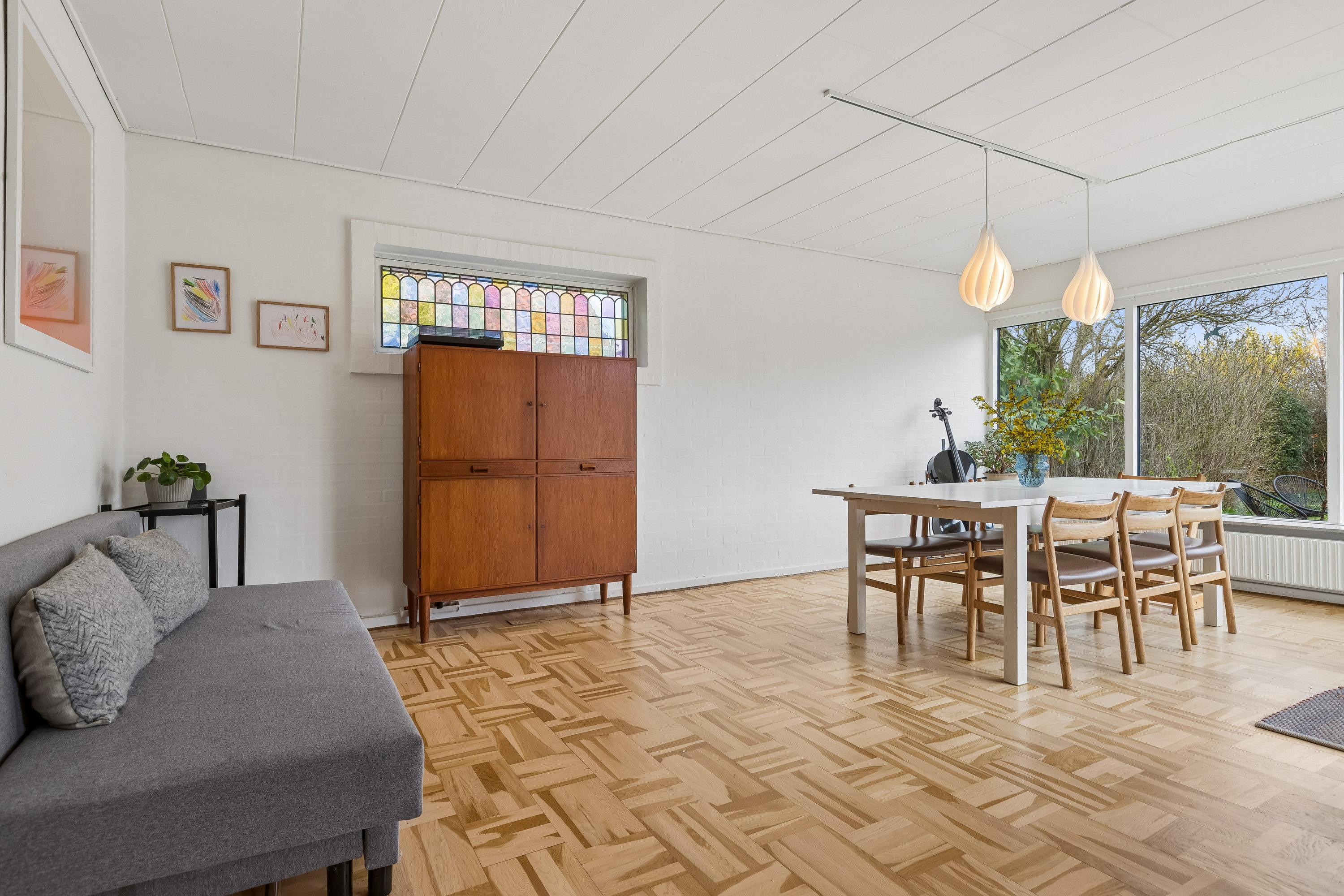 Fremhævet stue billede i fuldskærmstilstand. Billede af Vindblæs Alle 17, 2770 Kastrup