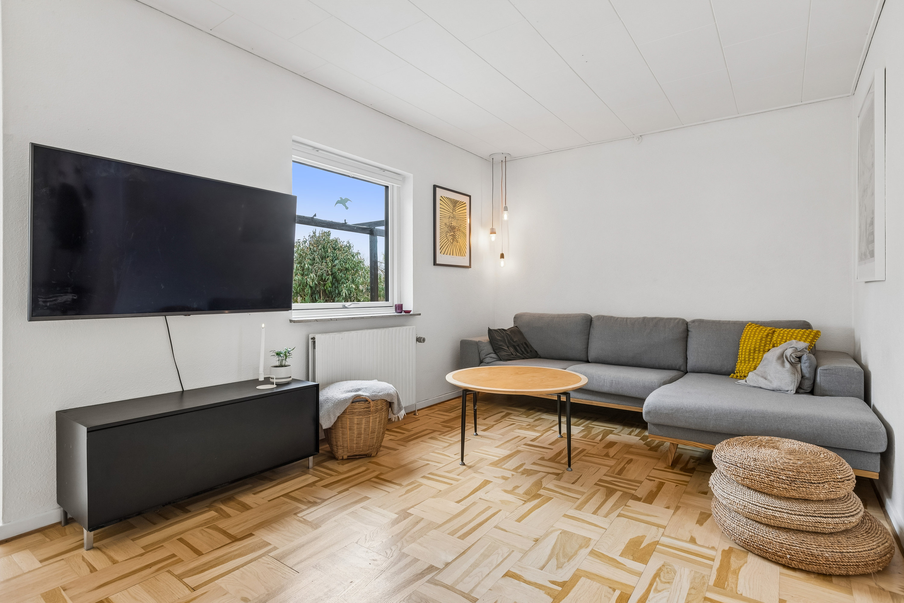 Fremhævet stue billede i fuldskærmstilstand. Billede af Vindblæs Alle 17, 2770 Kastrup