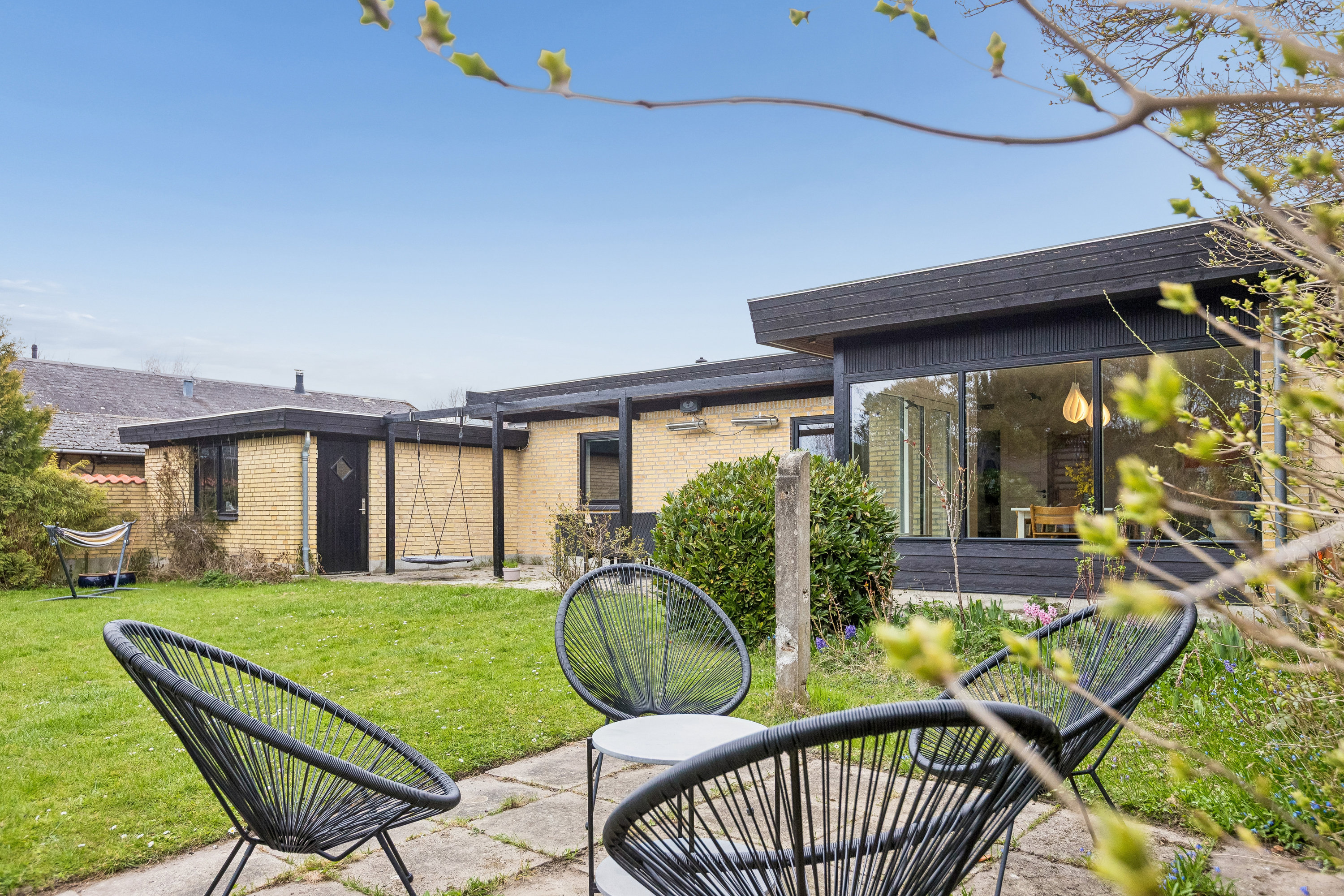 Fremhævet andet billede i fuldskærmstilstand. Billede af Vindblæs Alle 17, 2770 Kastrup