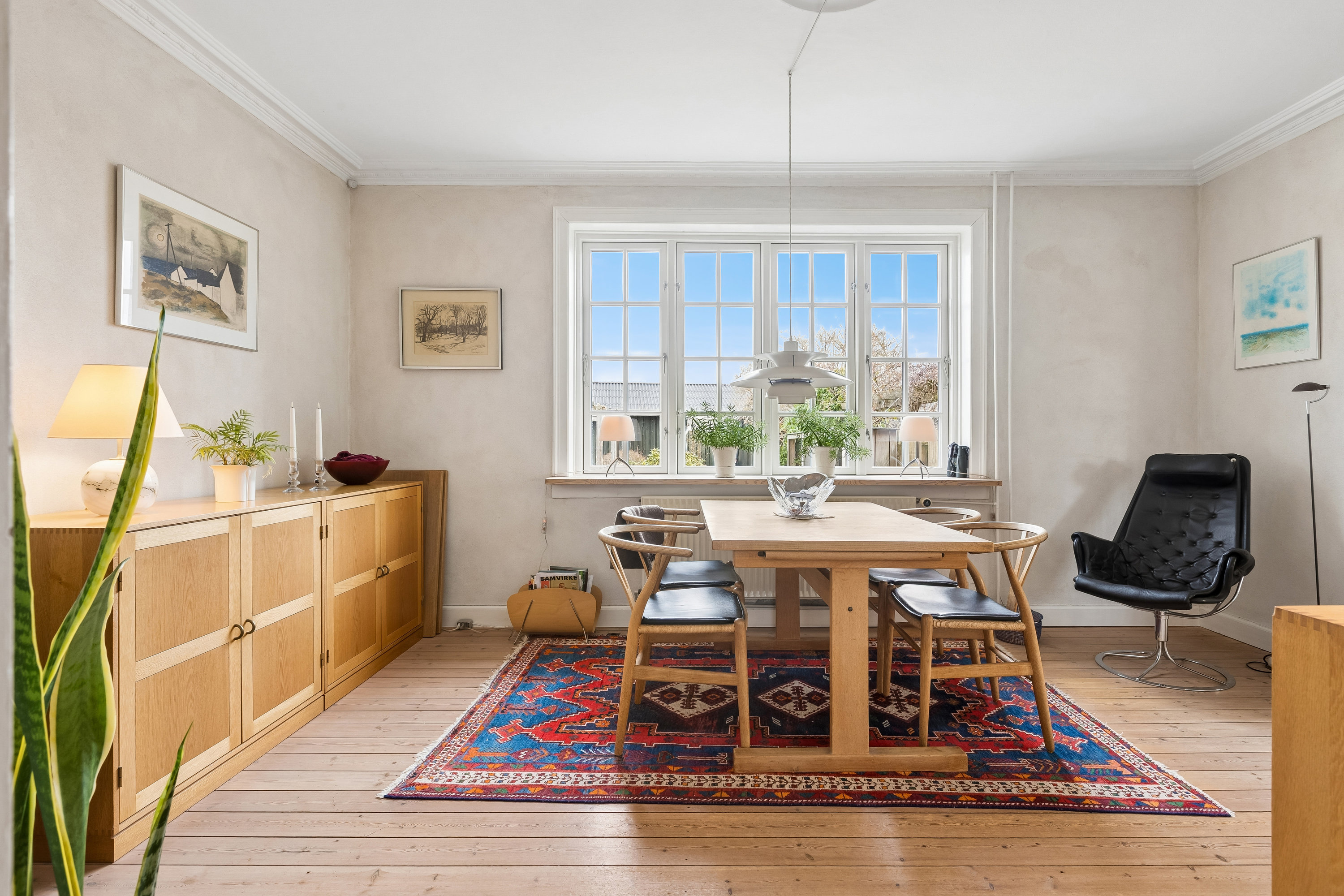 Fremhævet stue billede i fuldskærmstilstand. Billede af Munkebjergvej 5, 2770 Kastrup