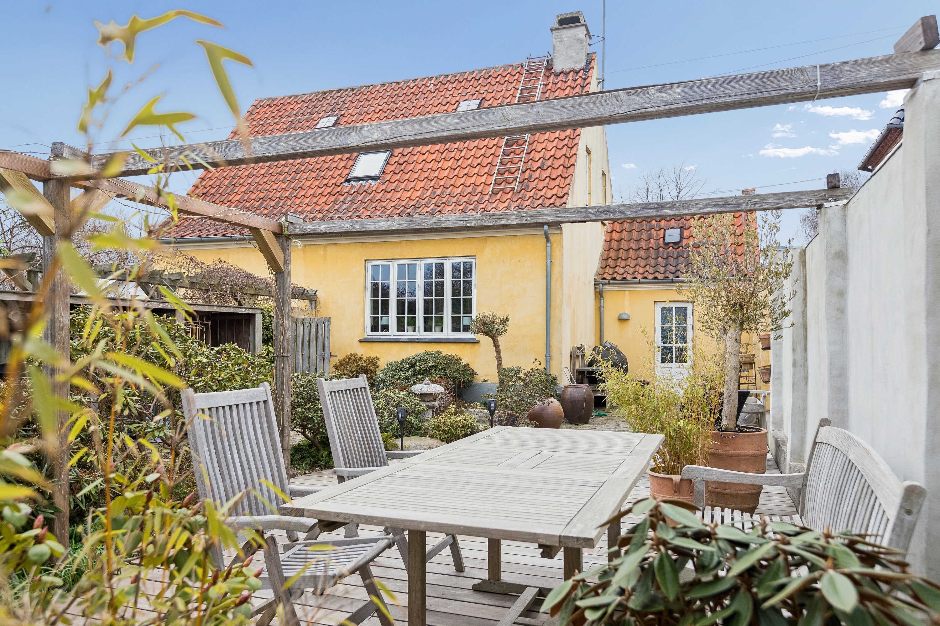 Fremhævet terrasse billede i fuldskærmstilstand. Billede af Munkebjergvej 5, 2770 Kastrup