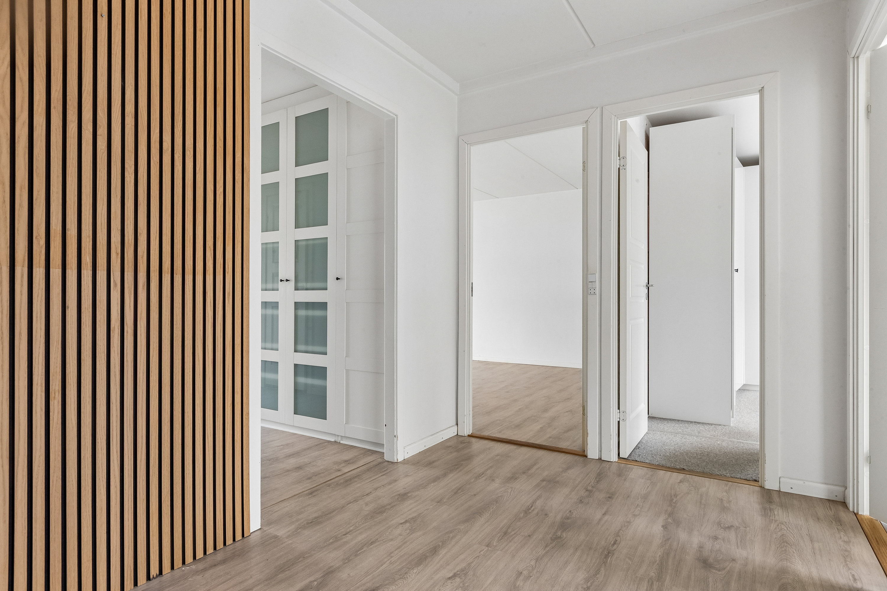 Fremhævet stue billede i fuldskærmstilstand. Billede af Topperne 30, 2. 21., 2620 Albertslund