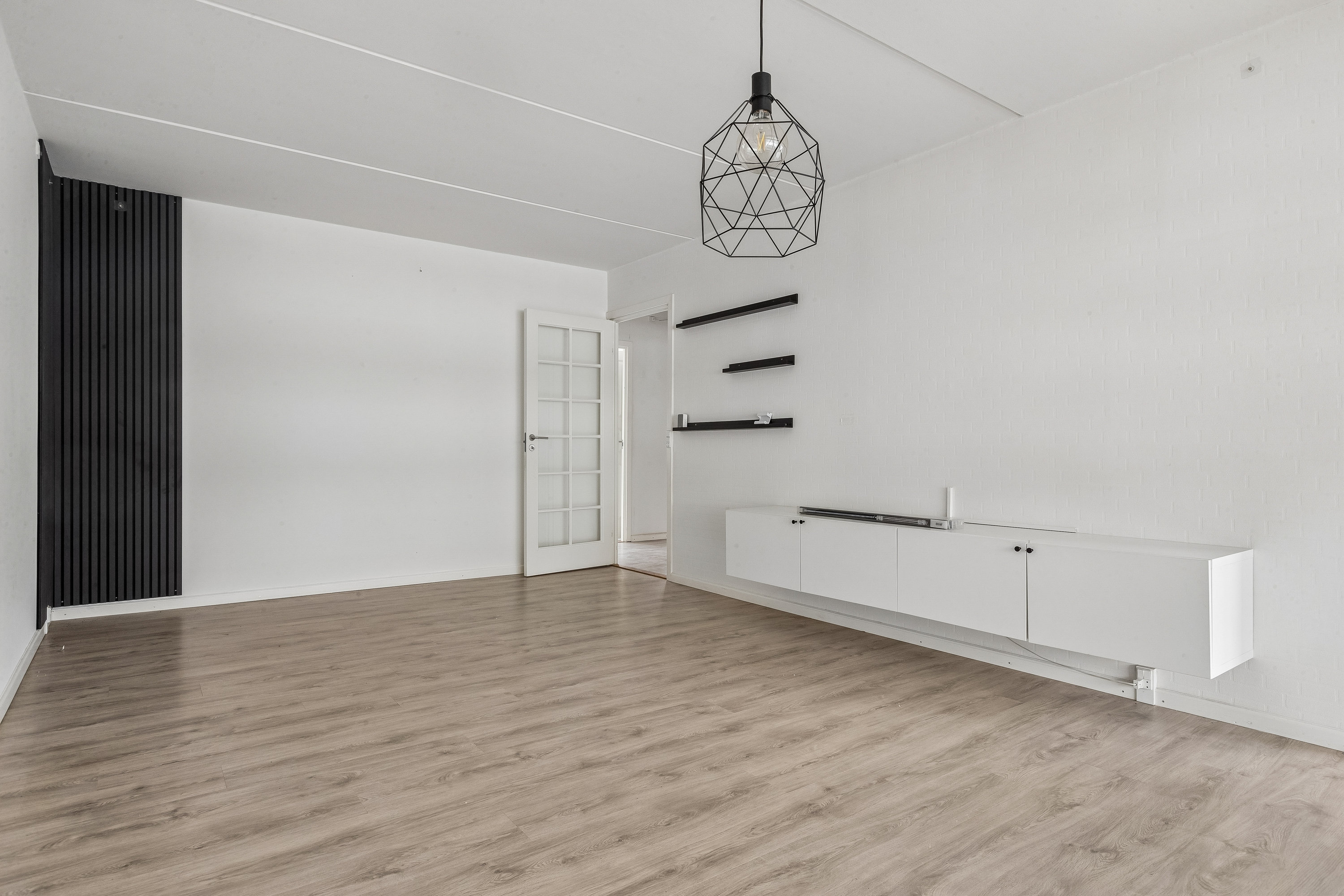 Fremhævet værelse billede i fuldskærmstilstand. Billede af Topperne 30, 2. 21., 2620 Albertslund