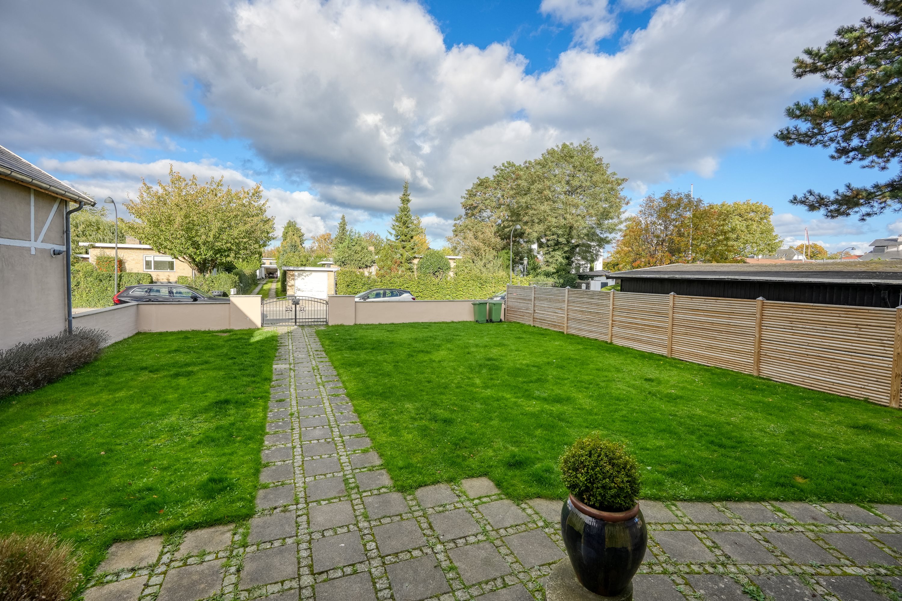 Fremhævet andet billede i fuldskærmstilstand. Billede af Strandhøjsvej 31A, 2920 Charlottenlund