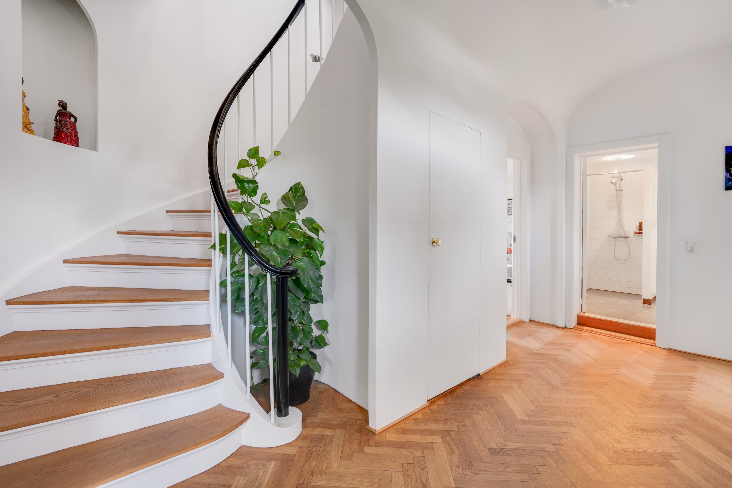 Fremhævet andet billede i fuldskærmstilstand. Billede af Strandhøjsvej 31A, 2920 Charlottenlund