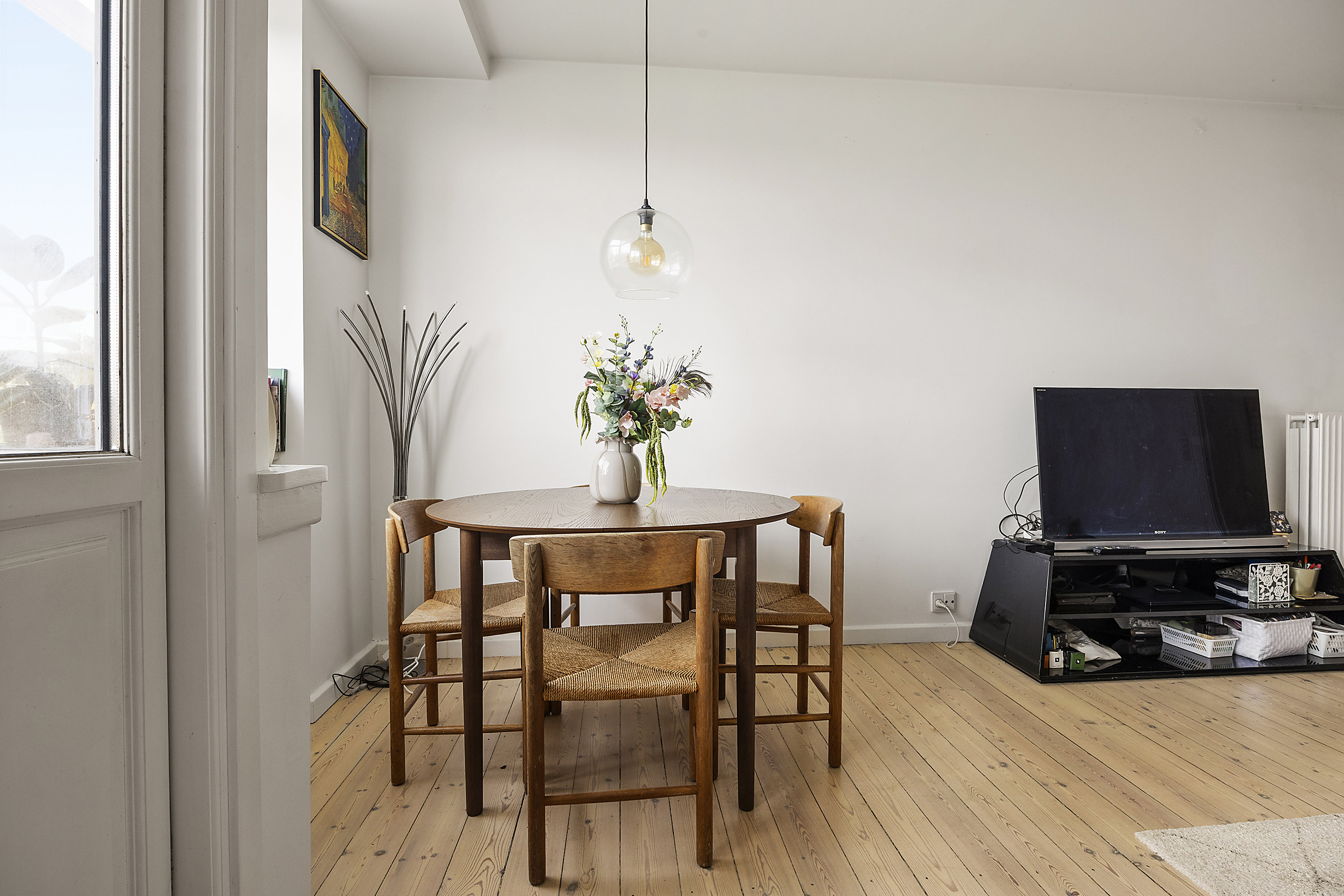 Fremhævet andet billede i fuldskærmstilstand. Billede af Rossinisvej 10, 1. th., 2450 København SV