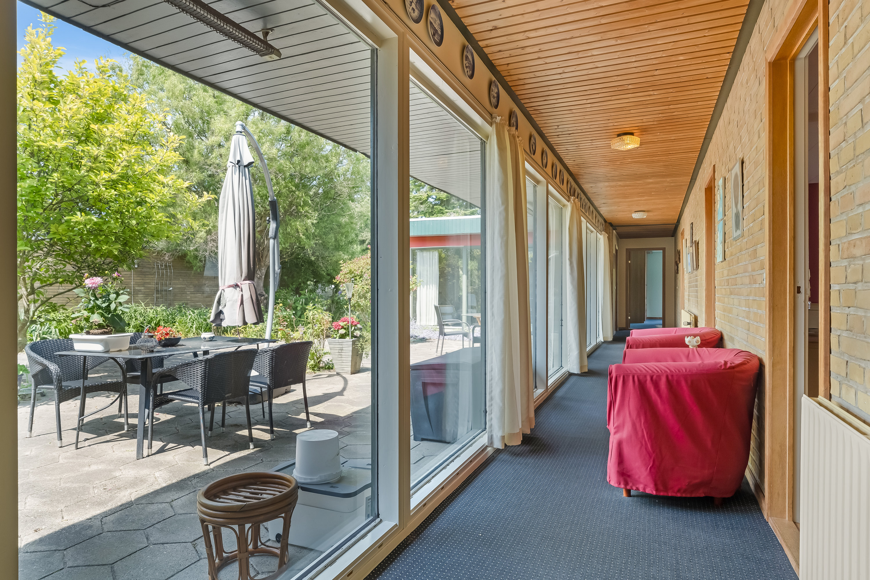 Fremhævet gang billede i fuldskærmstilstand. Billede af Valmuevej 11, 4900 Nakskov