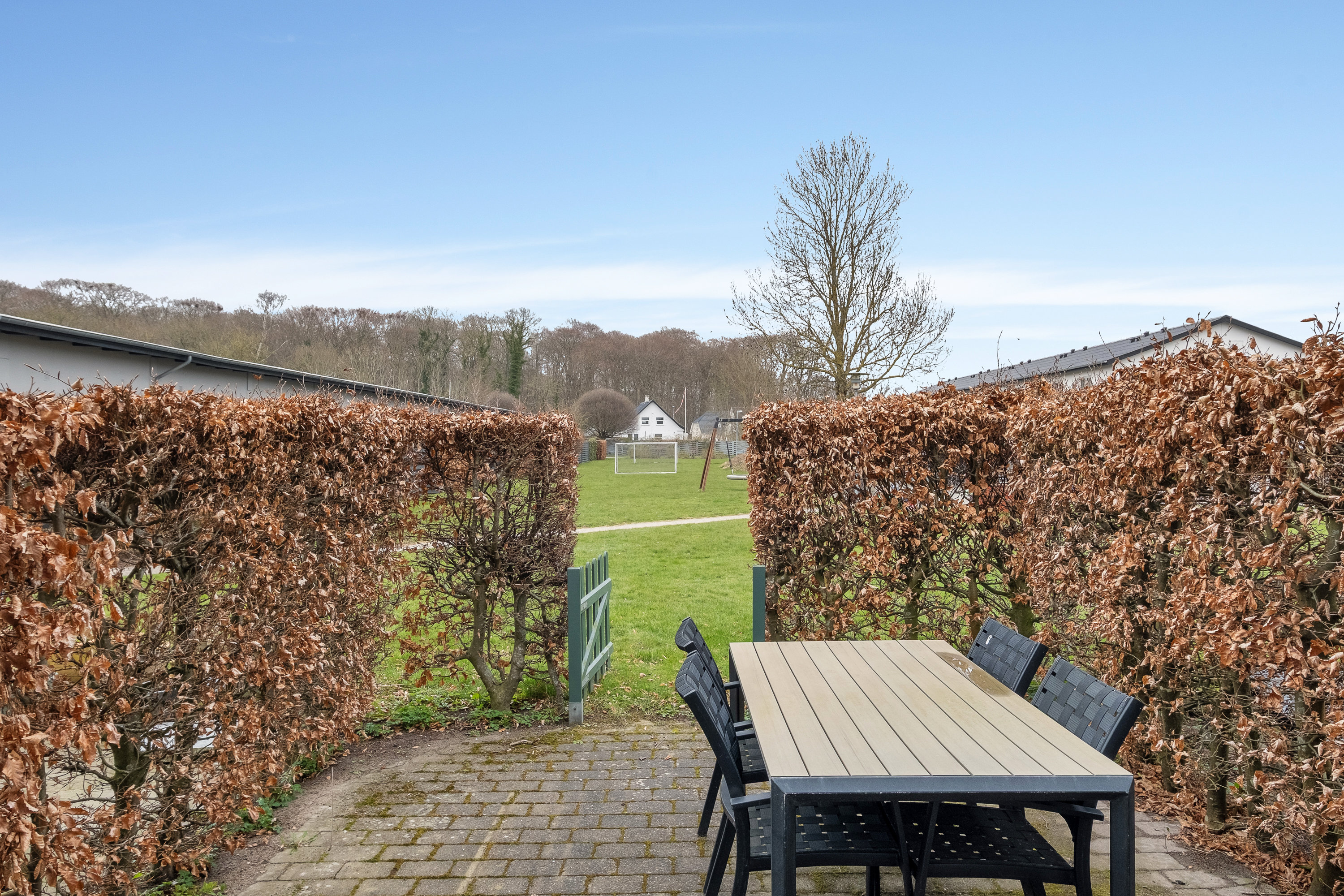 Fremhævet terrasse billede i fuldskærmstilstand. Billede af Vestre Havevej 42, 8520 Lystrup