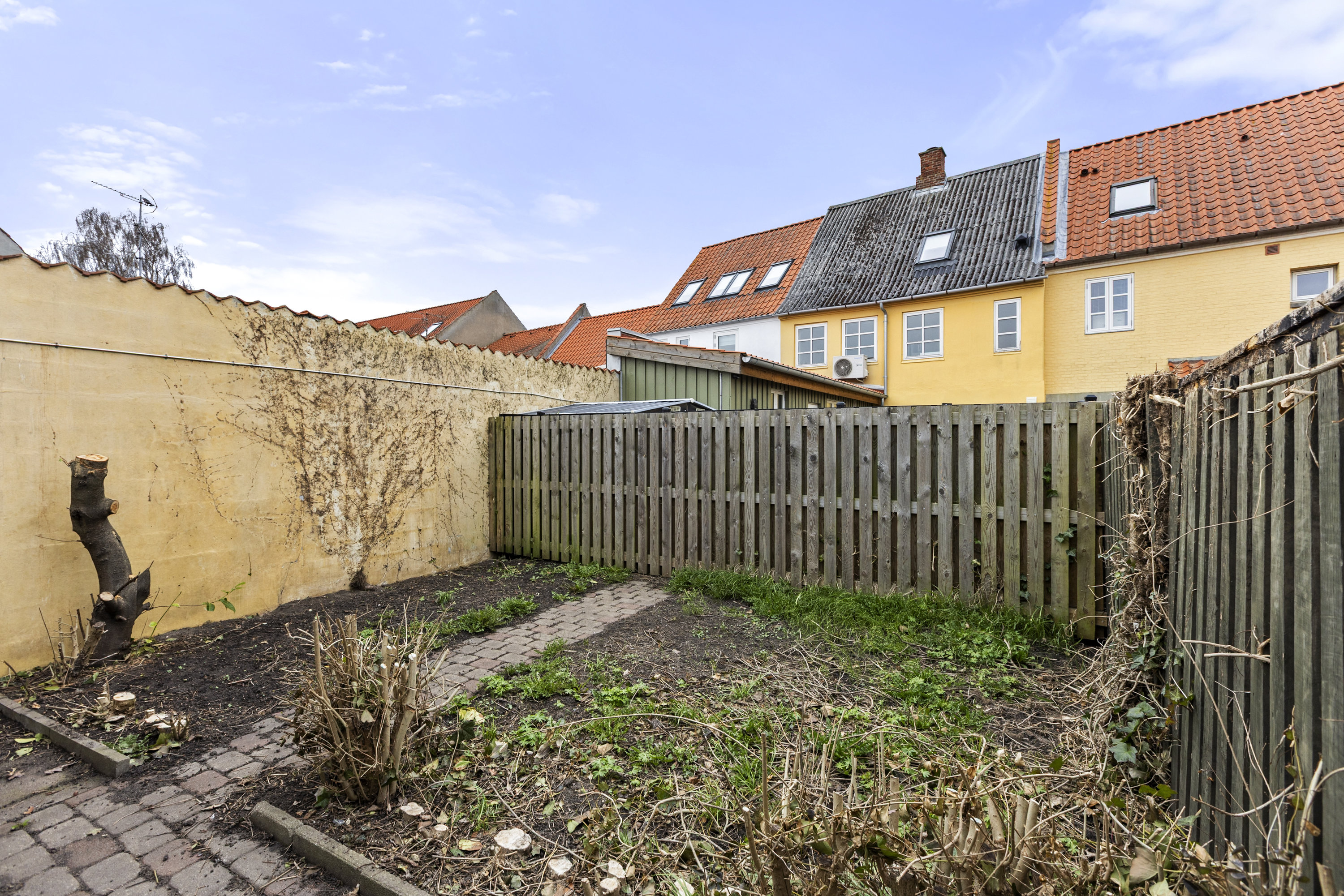 Fremhævet have billede i fuldskærmstilstand. Billede af Skibbrogade 28B, 4400 Kalundborg