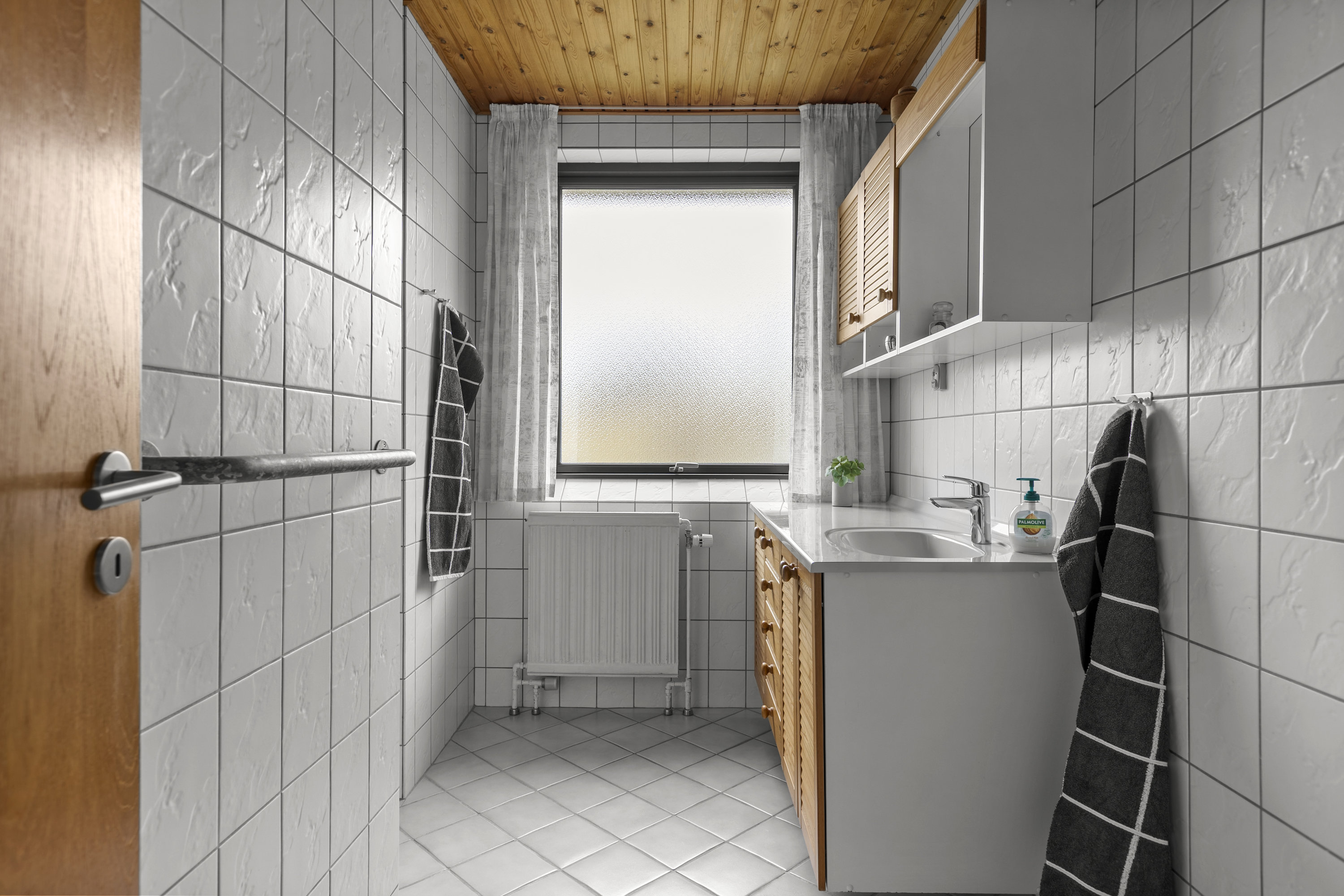 Fremhævet badeværelse billede i fuldskærmstilstand. Billede af Rugvej 5, 4220 Korsør