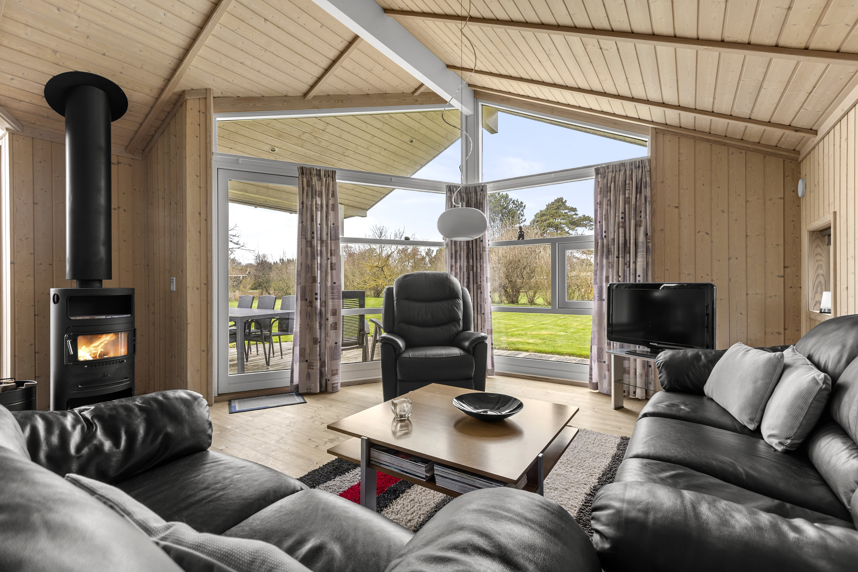 Fremhævet stue billede i fuldskærmstilstand. Billede af Blishønevej 31, Kirke Stillinge, 4200 Slagelse