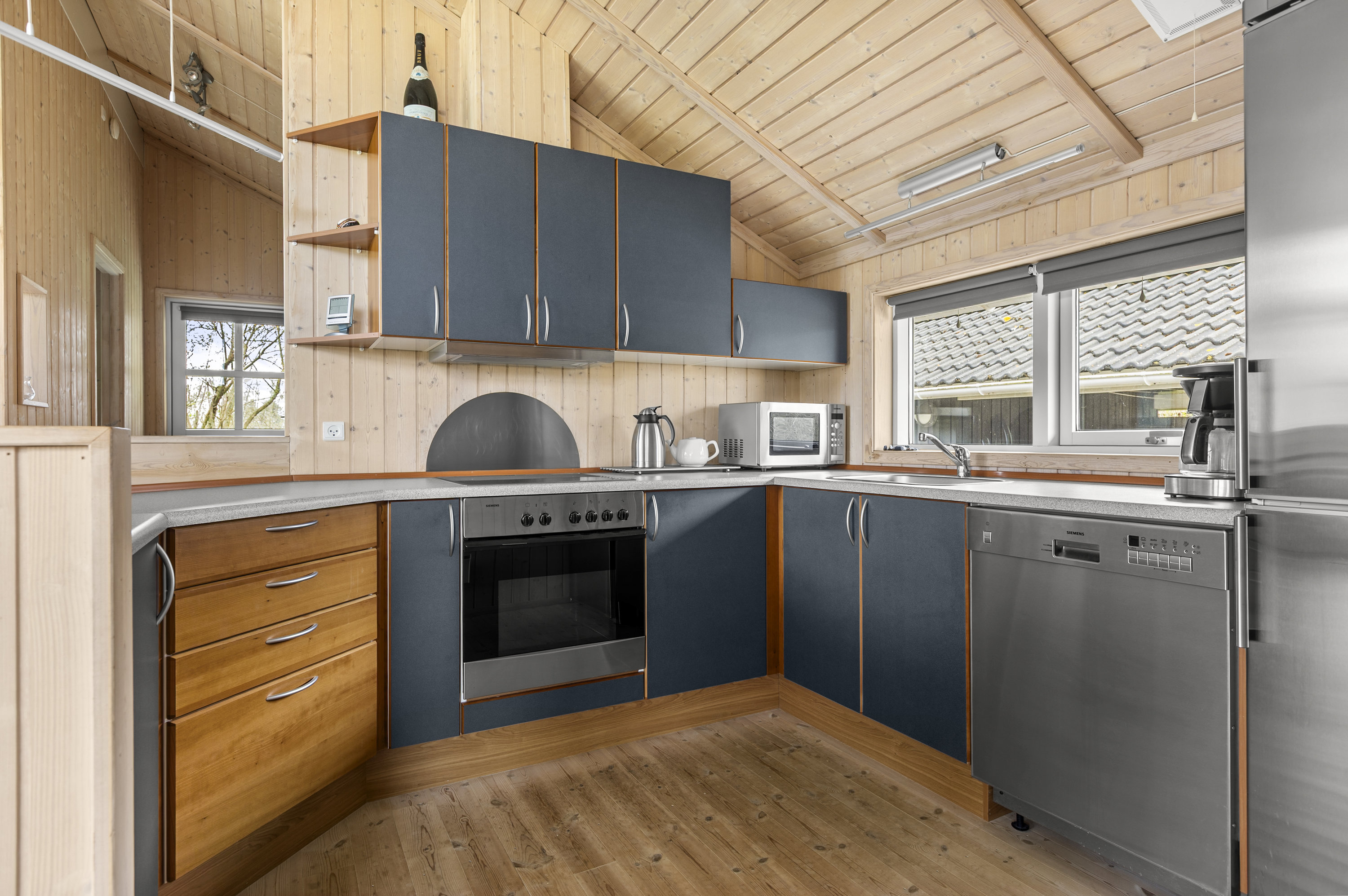 Miniaturebillede 1: køkken. Billede af Blishønevej 31, Kirke Stillinge, 4200 Slagelse