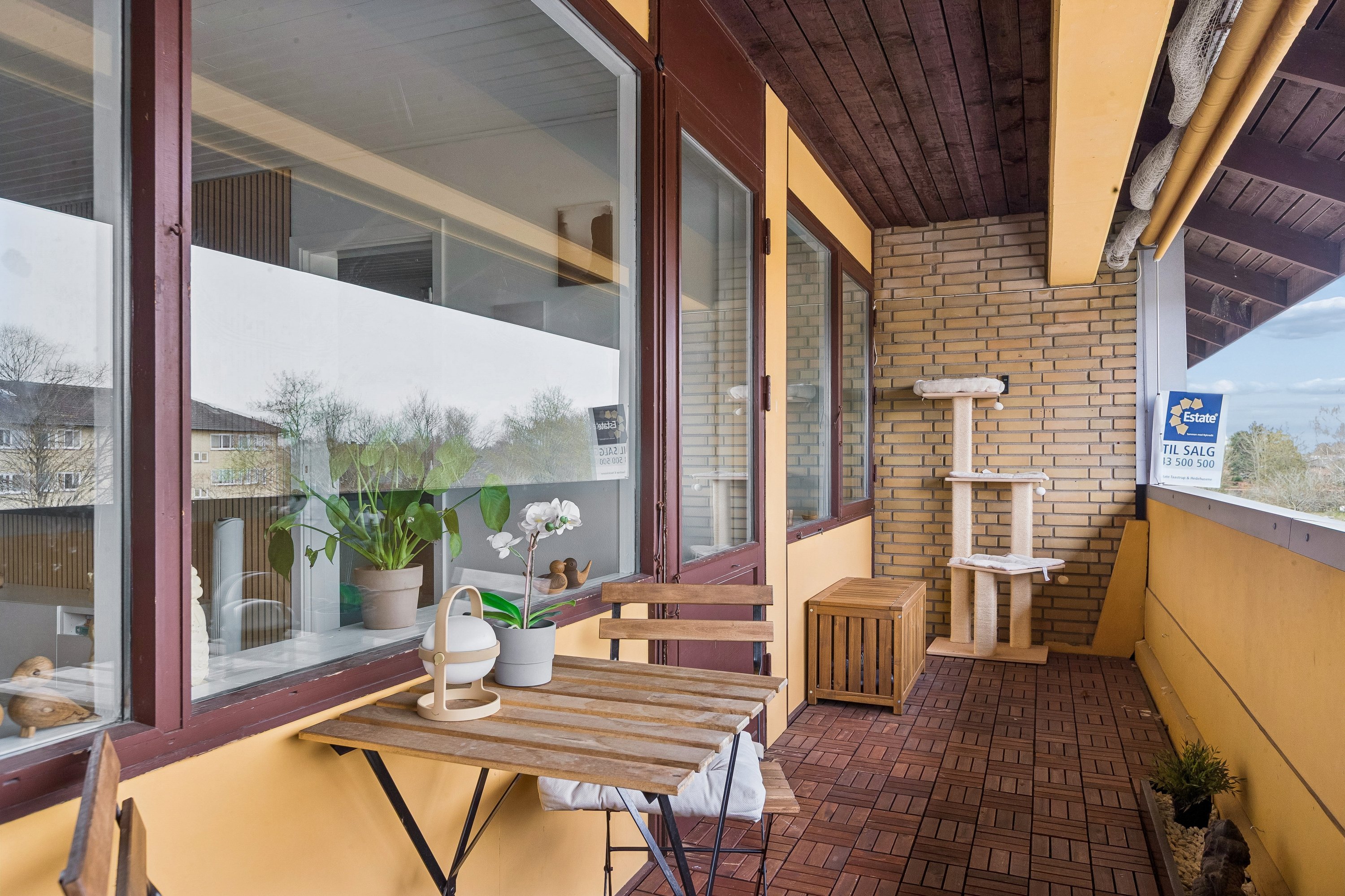 Fremhævet terrasse billede i fuldskærmstilstand. Billede af Lindebo 23, 2. 141., 2630 Taastrup