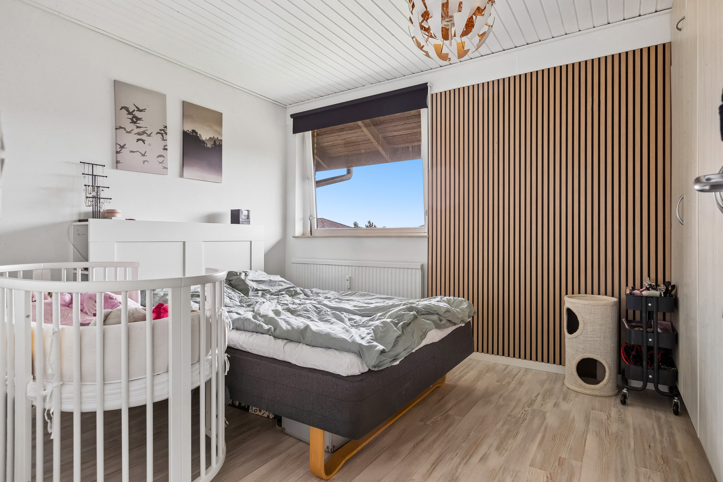 Fremhævet værelse billede i fuldskærmstilstand. Billede af Lindebo 23, 2. 141., 2630 Taastrup