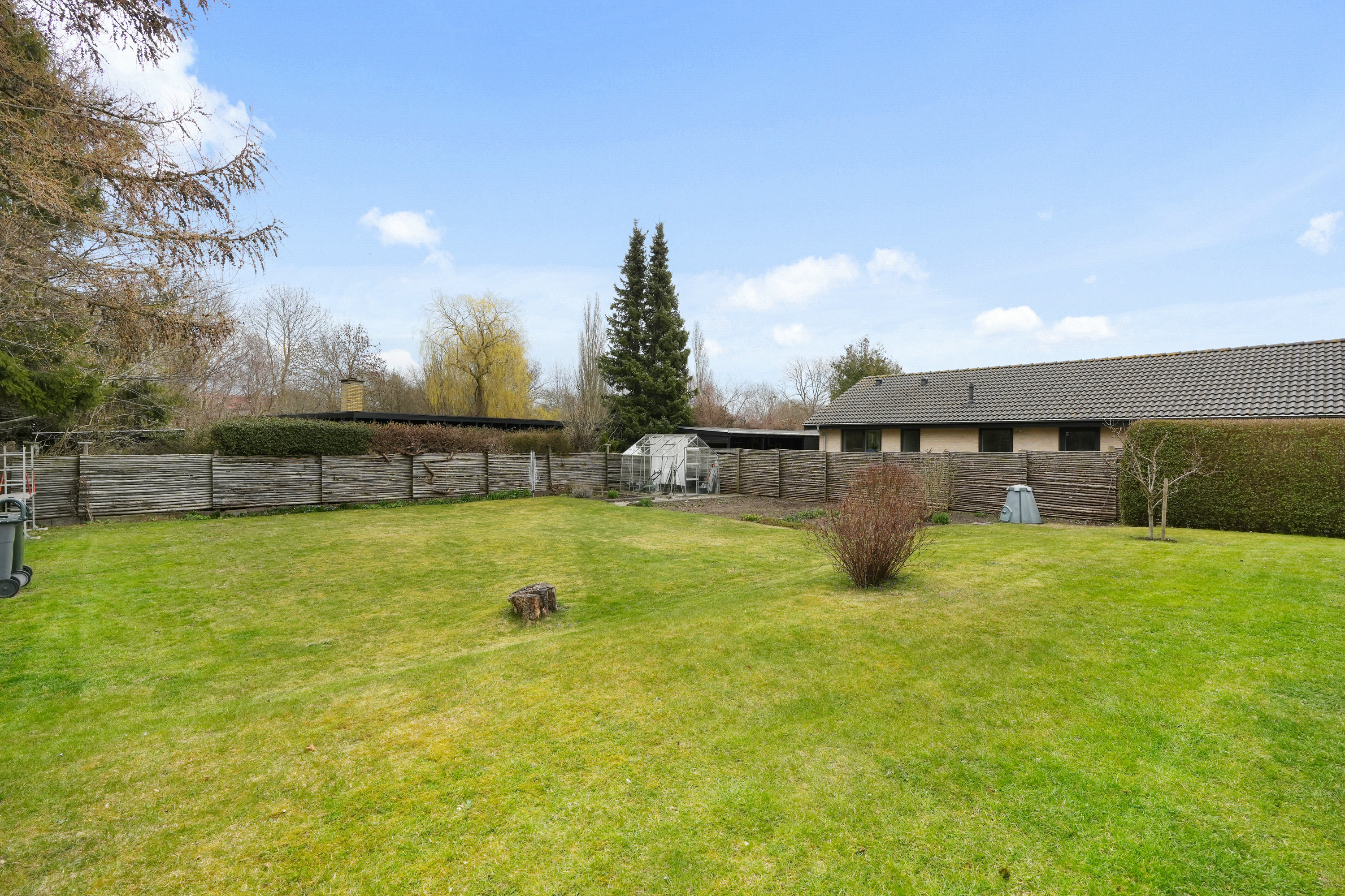 Fremhævet have billede i fuldskærmstilstand. Billede af Sydkærsvej 66, 2650 Hvidovre