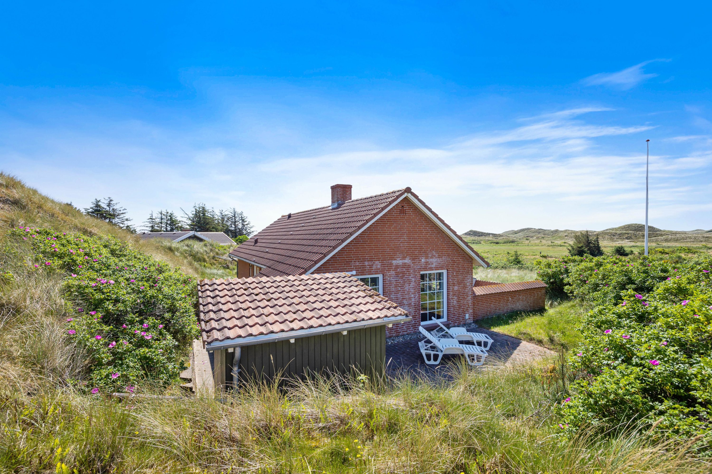 Fremhævet  billede i fuldskærmstilstand. Billede af Vinterlejevej 7, Haurvig, 6960 Hvide Sande