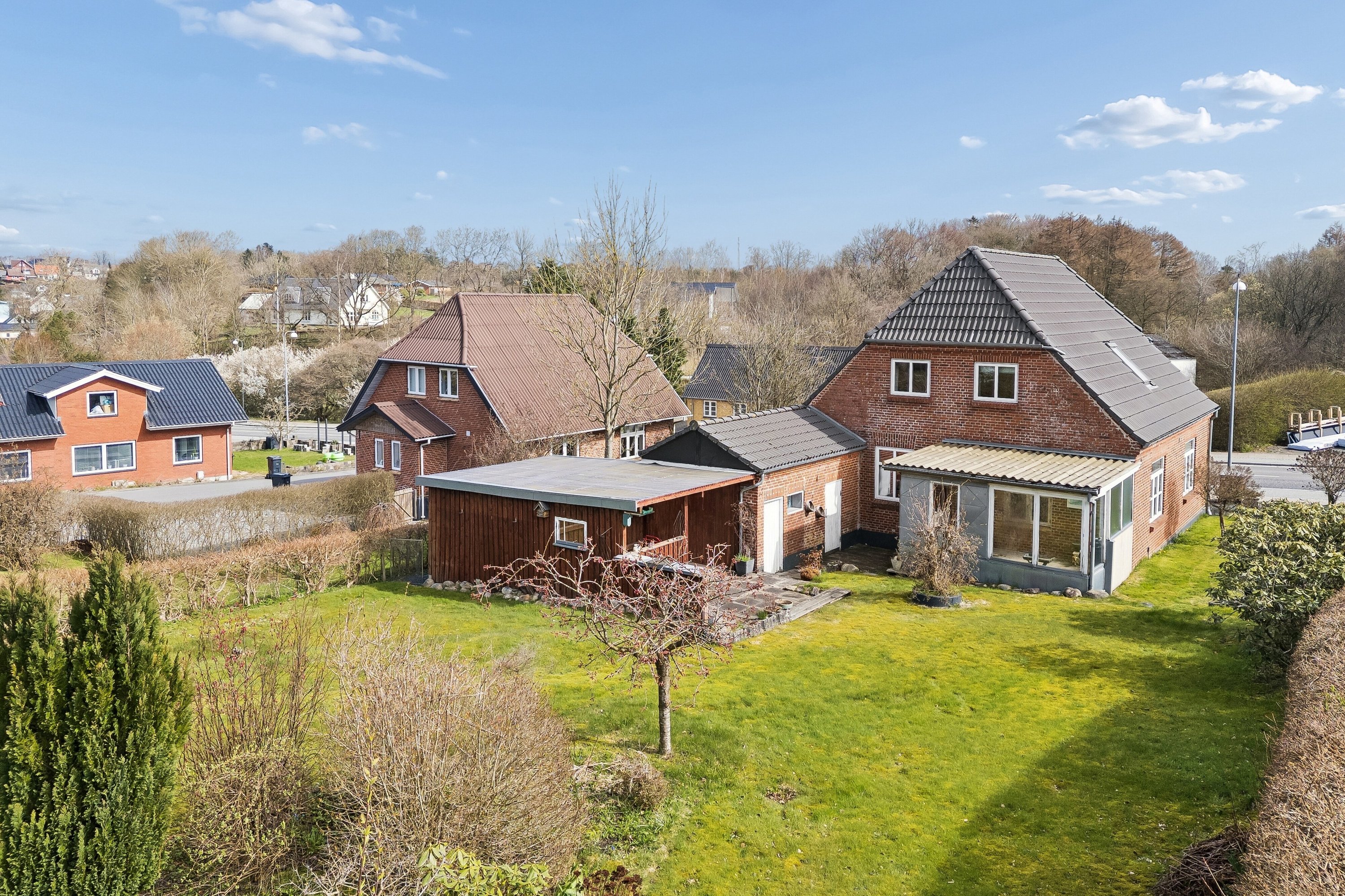 Fremhævet set fra haven billede i fuldskærmstilstand. Billede af Søndergade 42, 6040 Egtved