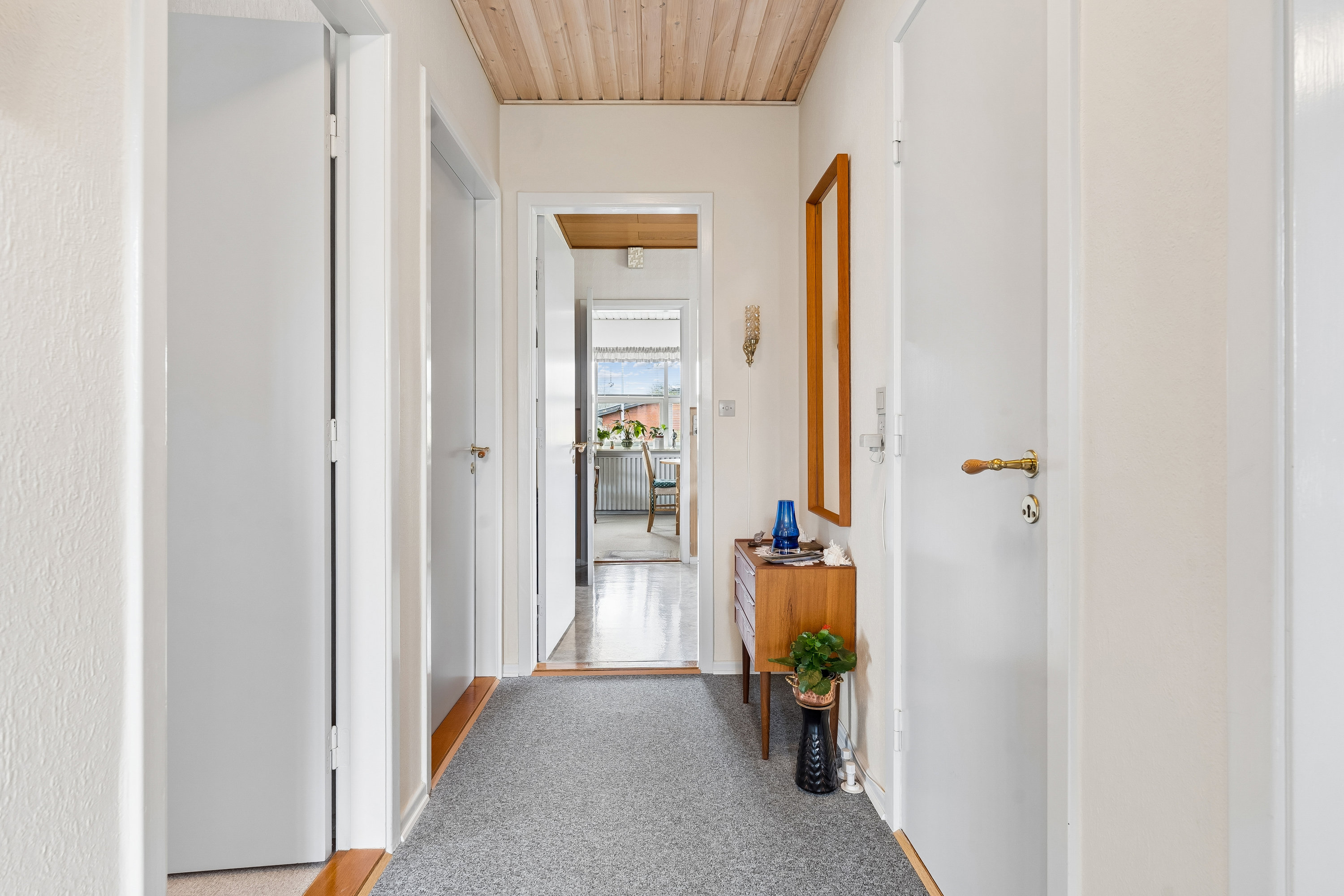 Fremhævet gang billede i fuldskærmstilstand. Billede af Toftevænget 16, 8723 Løsning