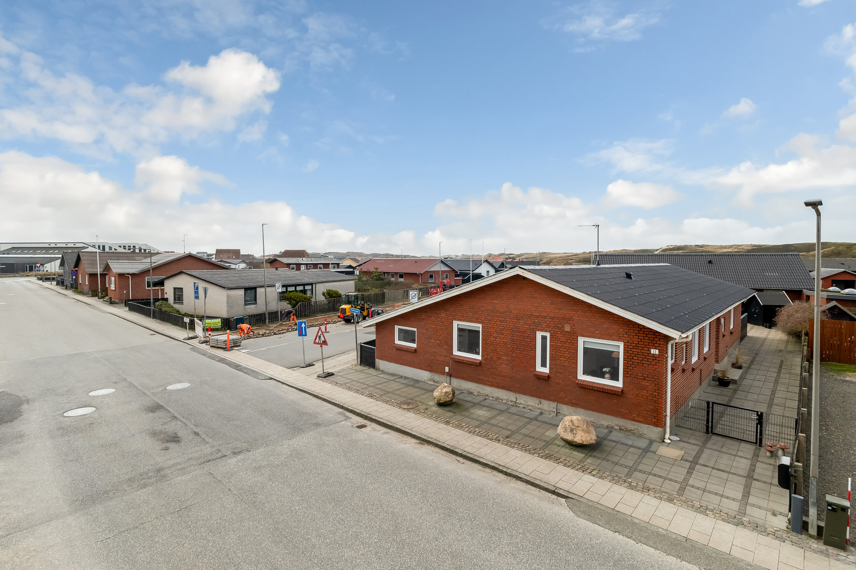 Fremhævet ejendommen billede i fuldskærmstilstand. Billede af Vestergade 11, 6960 Hvide Sande