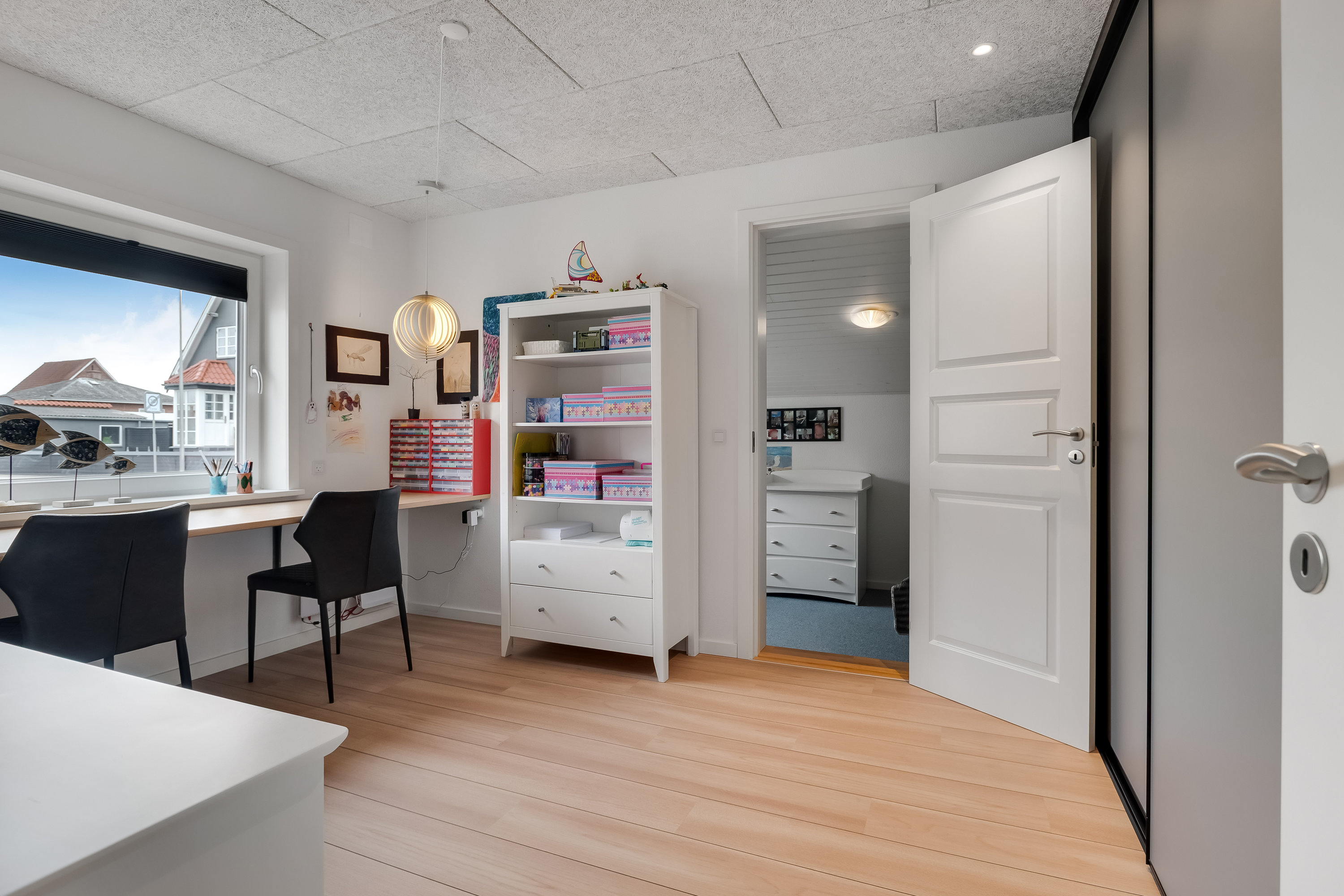 Fremhævet værelse billede i fuldskærmstilstand. Billede af Vestergade 11, 6960 Hvide Sande