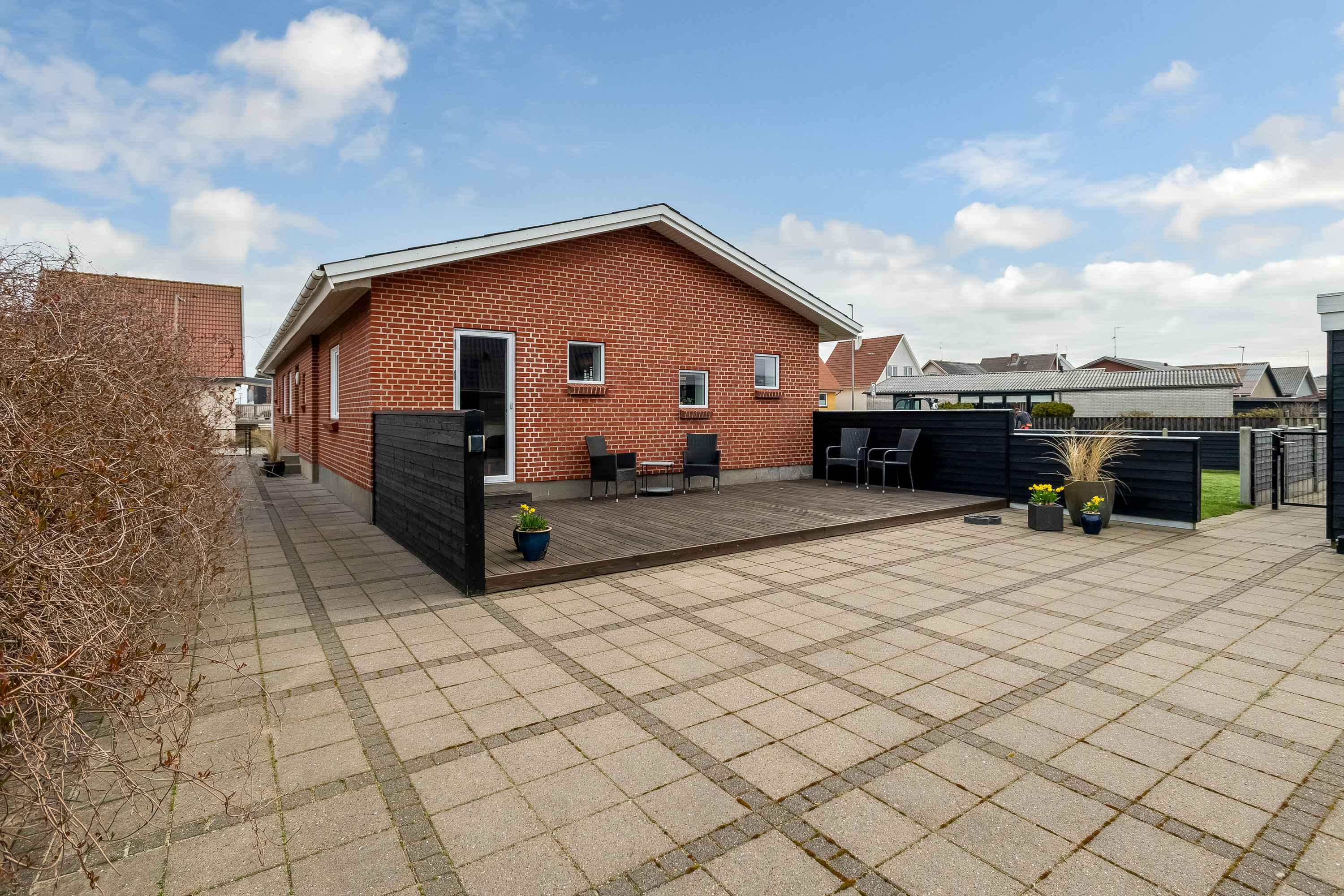 Fremhævet gårdhave billede i fuldskærmstilstand. Billede af Vestergade 11, 6960 Hvide Sande