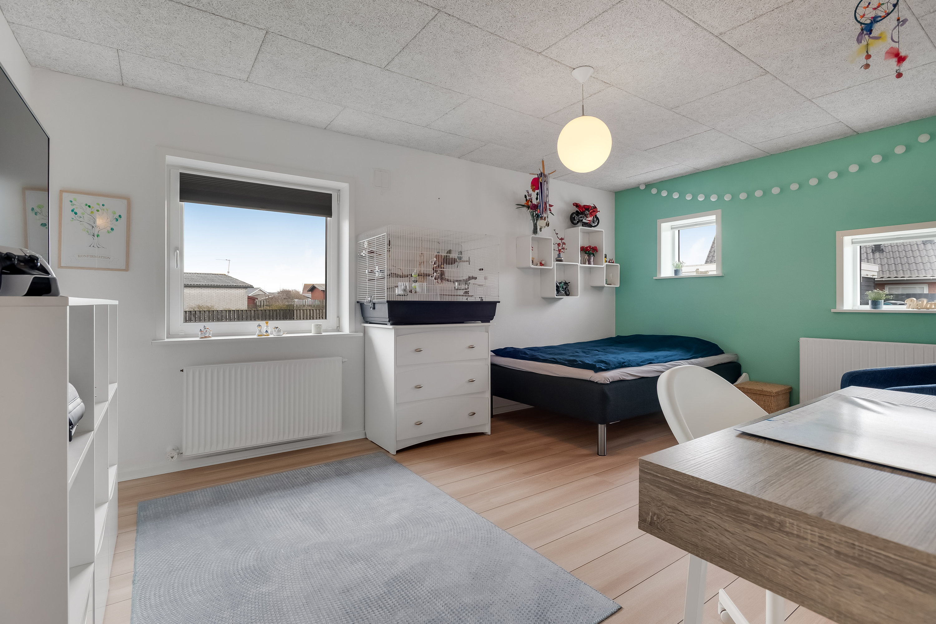 Fremhævet værelse billede i fuldskærmstilstand. Billede af Vestergade 11, 6960 Hvide Sande