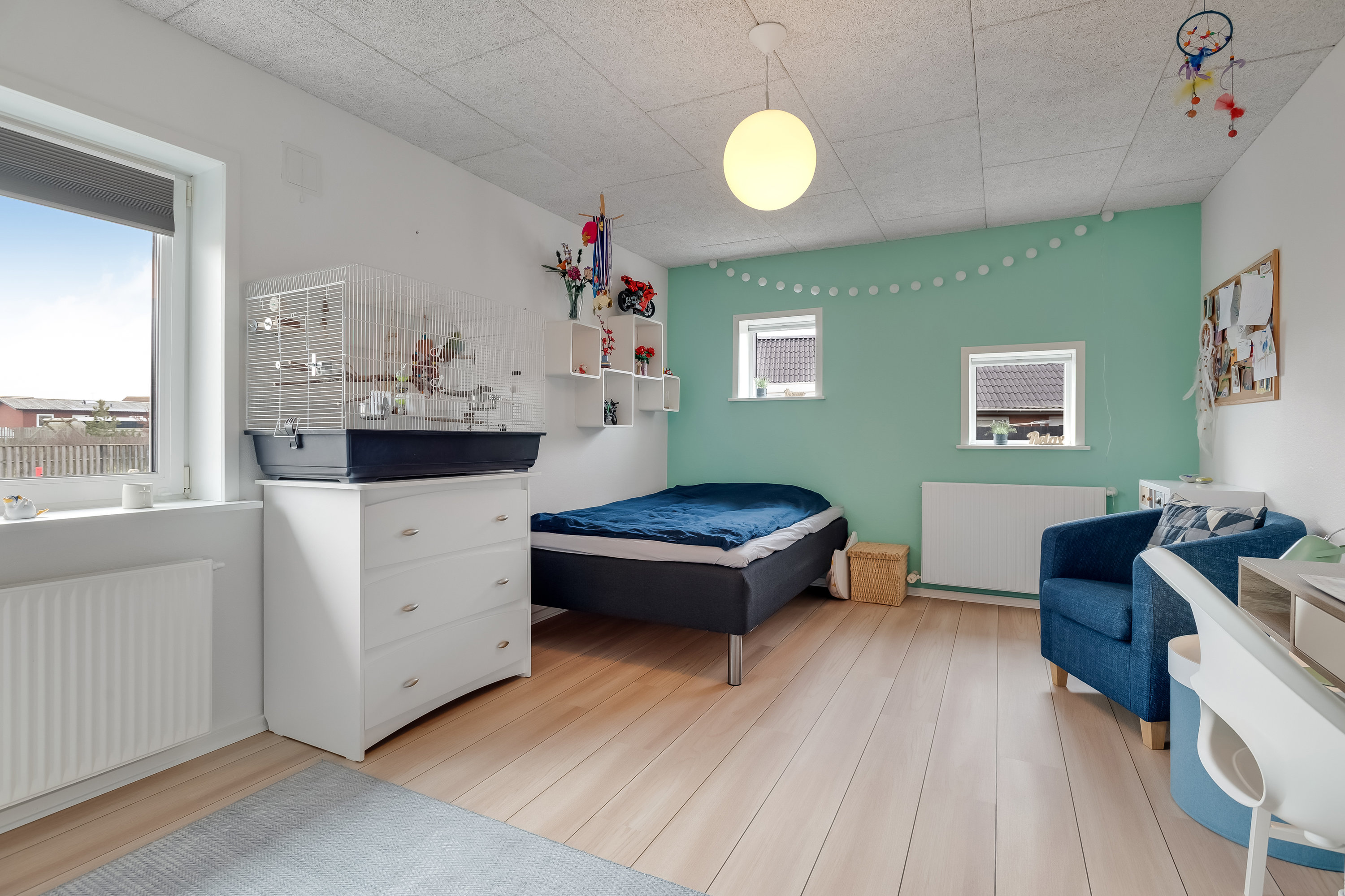 Fremhævet værelse billede i fuldskærmstilstand. Billede af Vestergade 11, 6960 Hvide Sande