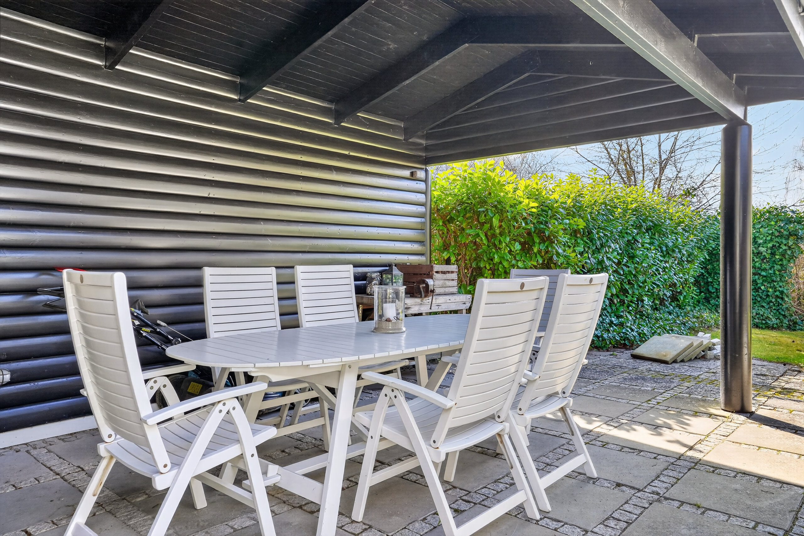 Fremhævet terrasse billede i fuldskærmstilstand. Billede af Storhøjs Alle 9, Strand Esbønderup, 3250 Gilleleje