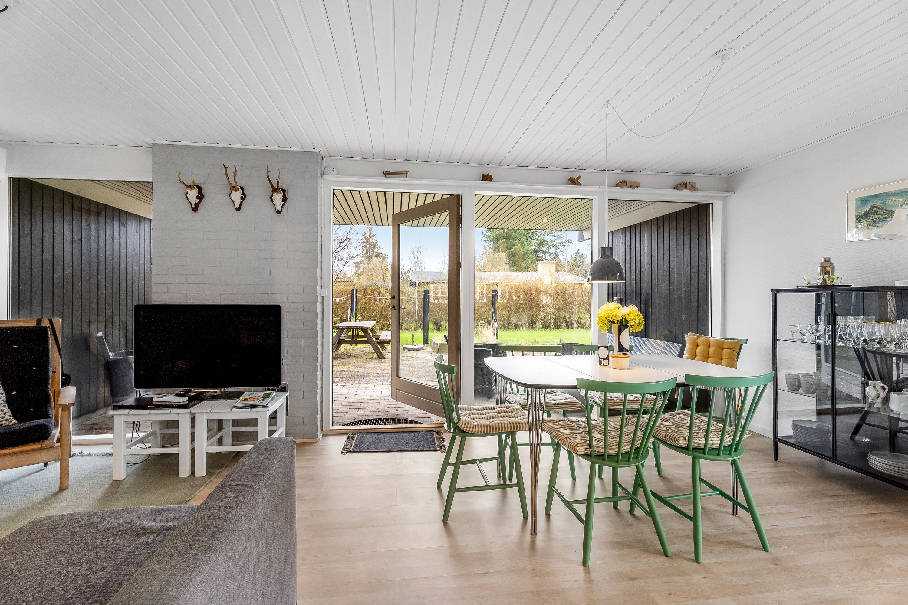 Fremhævet stue billede i fuldskærmstilstand. Billede af Stubbegårdsparken 59, 4900 Nakskov