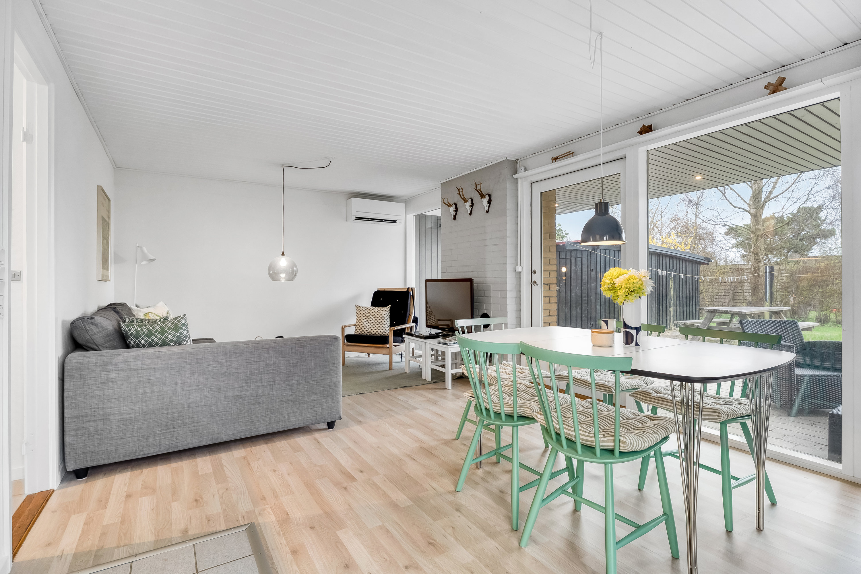 Fremhævet stue billede i fuldskærmstilstand. Billede af Stubbegårdsparken 59, 4900 Nakskov